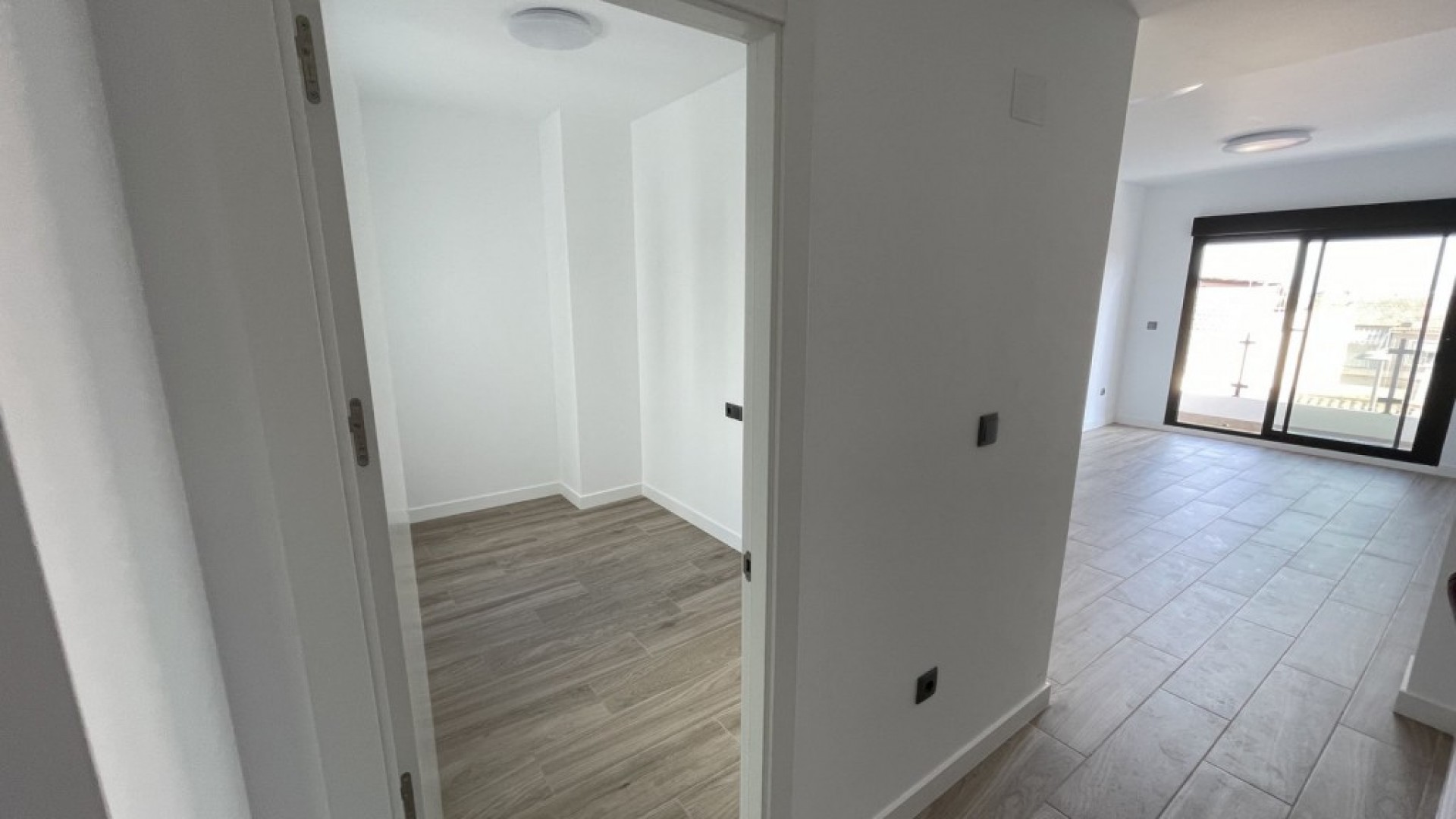 Herverkoop - Apartement Flat -
Algorfa