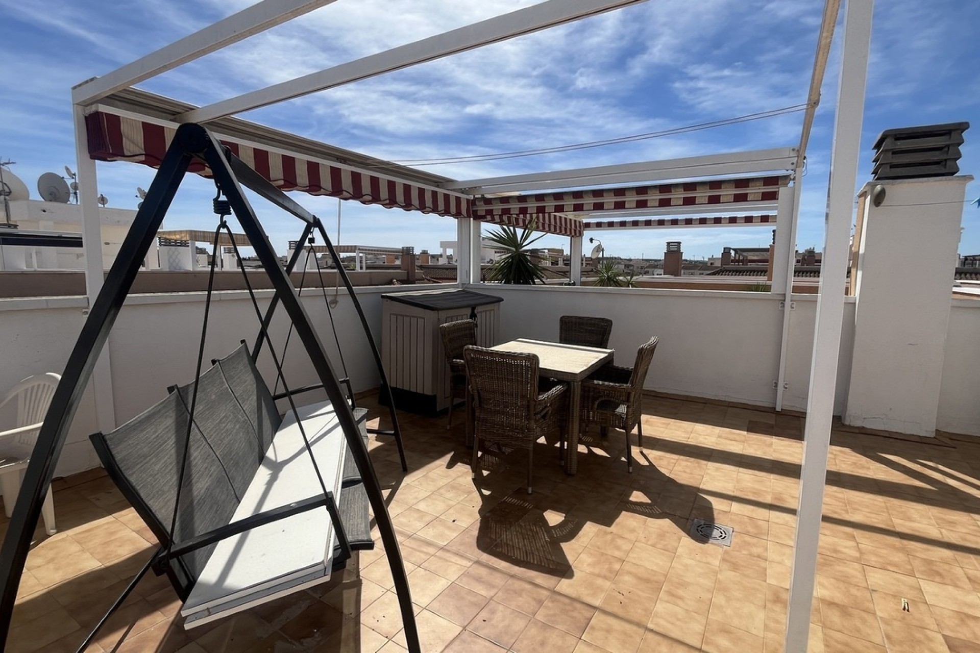 Herverkoop - Apartement Flat -
Algorfa