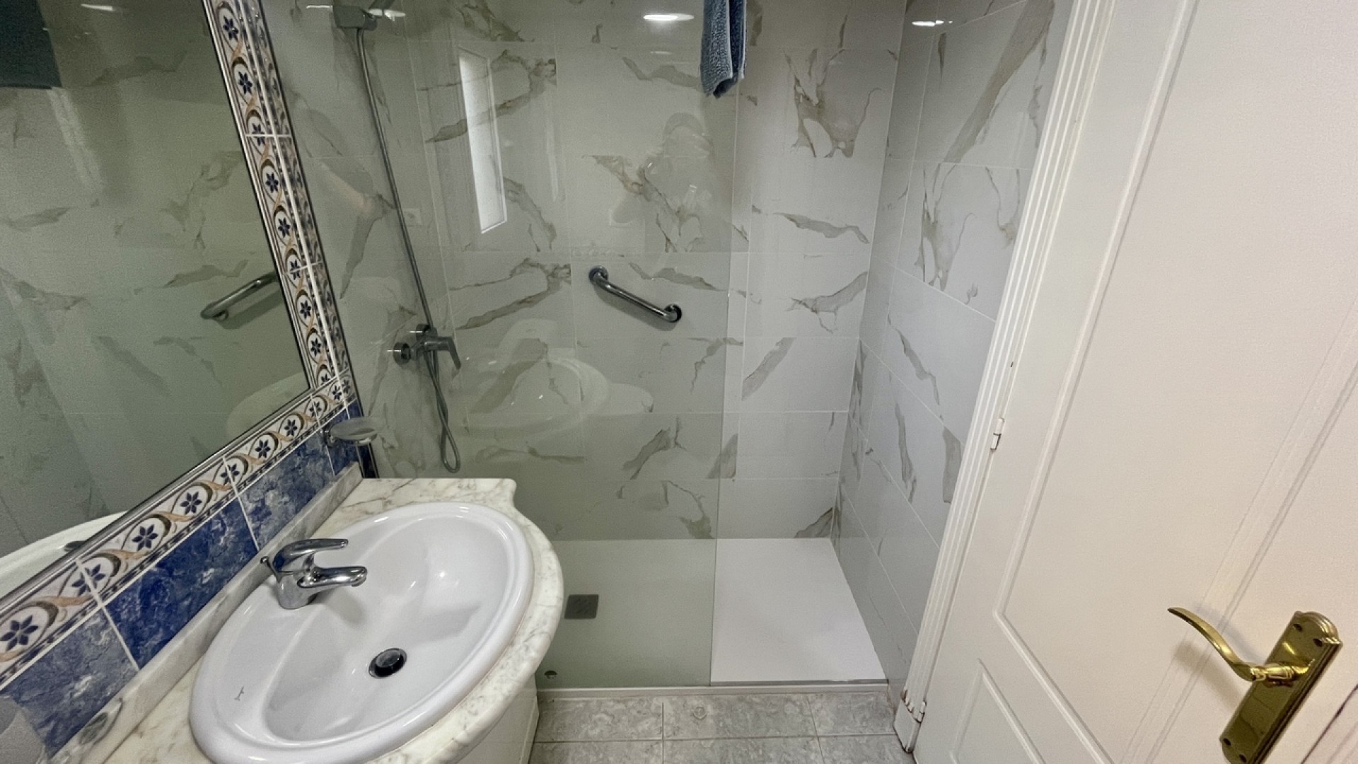 Herverkoop - Apartement Flat -
Algorfa