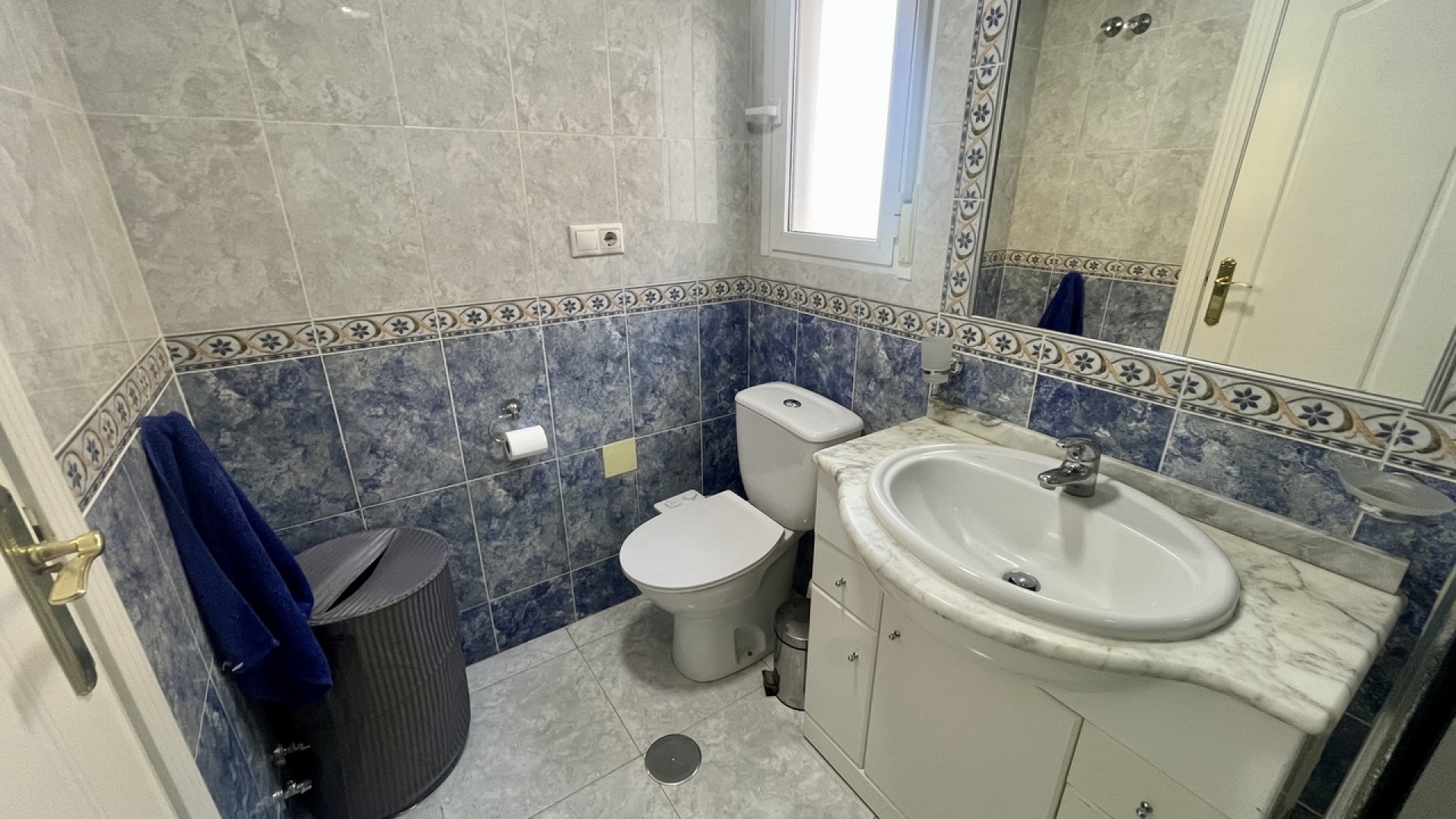 Herverkoop - Apartement Flat -
Algorfa