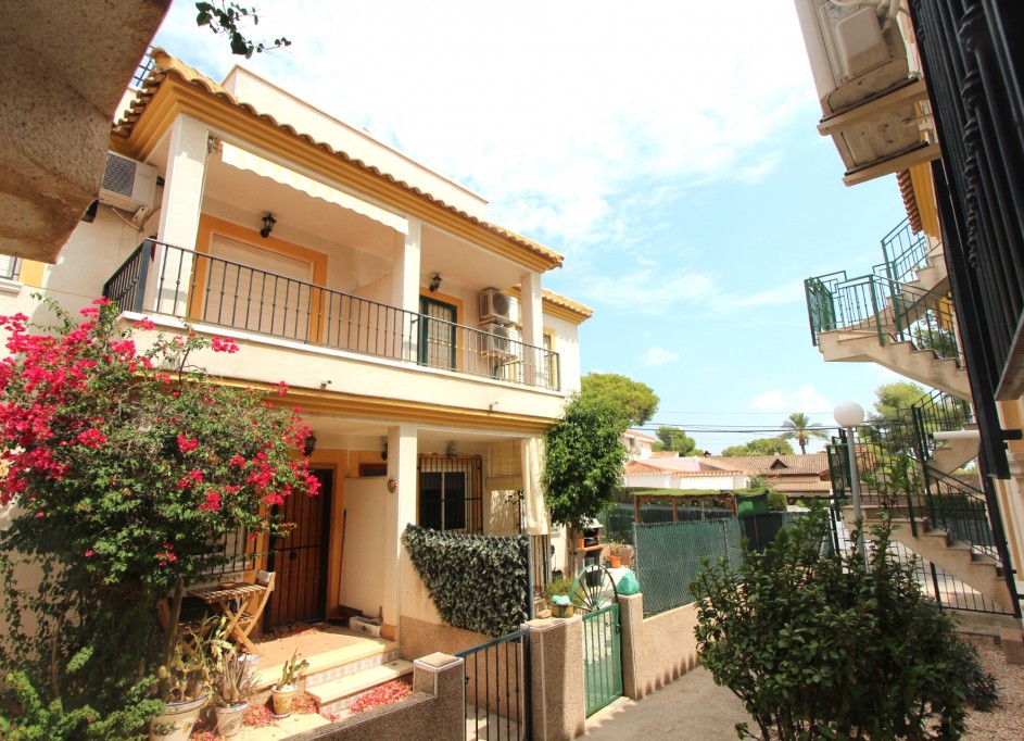 Herverkoop - Apartement Flat -
Algorfa