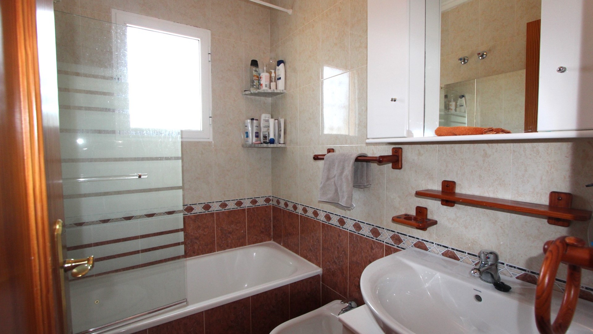 Herverkoop - Apartement Flat -
Algorfa