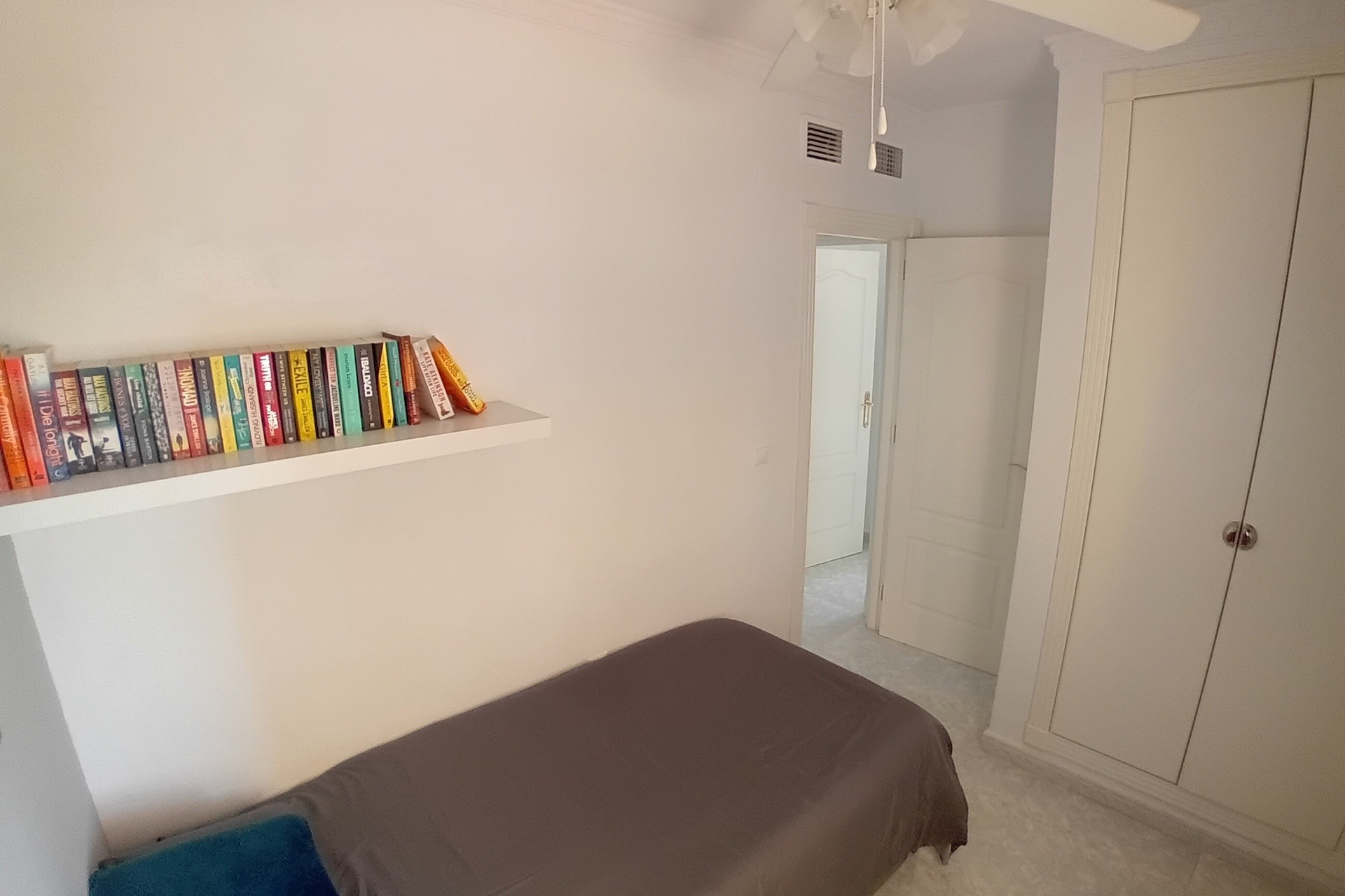Herverkoop - Apartement Flat -
Algorfa