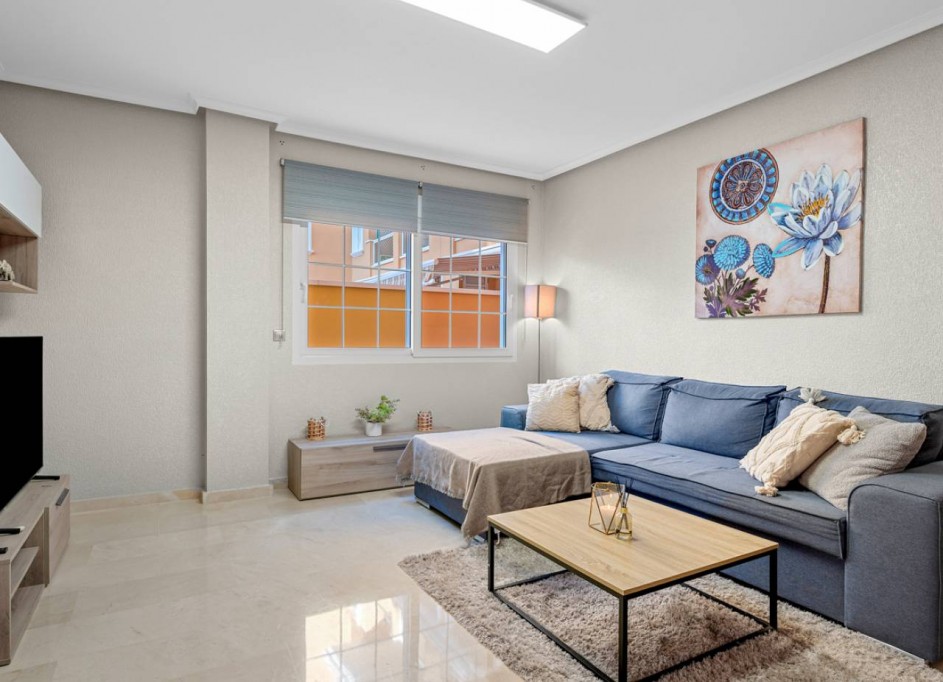 Herverkoop - Apartement Flat -
Cabo Roig