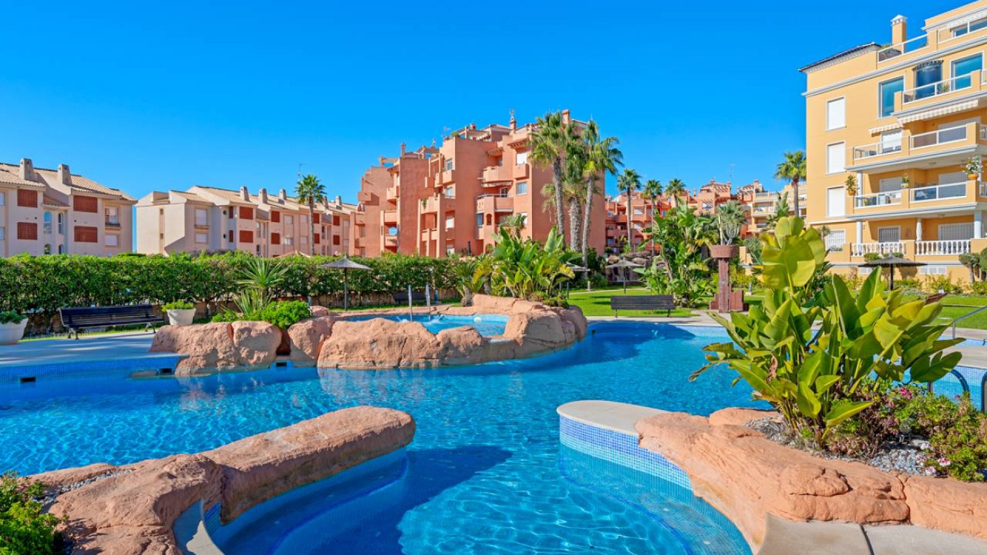 Herverkoop - Apartement Flat -
Cabo Roig