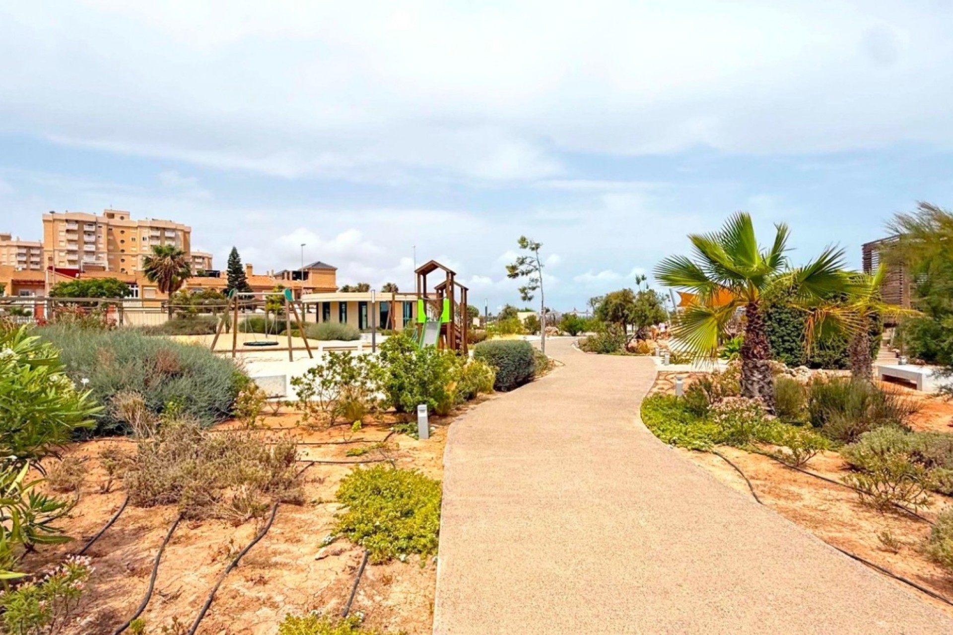 Herverkoop - Apartement Flat -
Cartagena - Playa Honda-Playa Paraíso