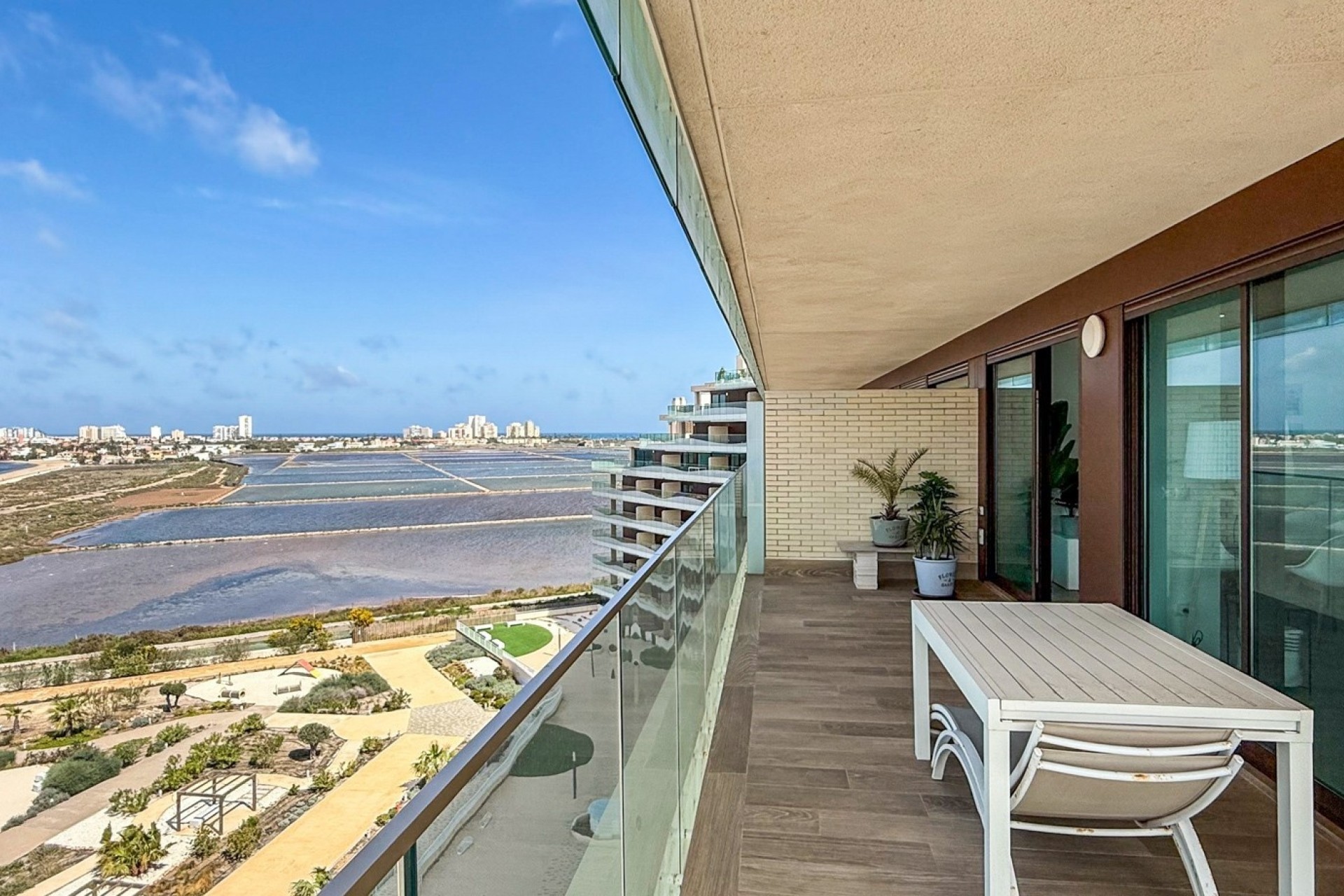 Herverkoop - Apartement Flat -
Cartagena - Playa Honda-Playa Paraíso