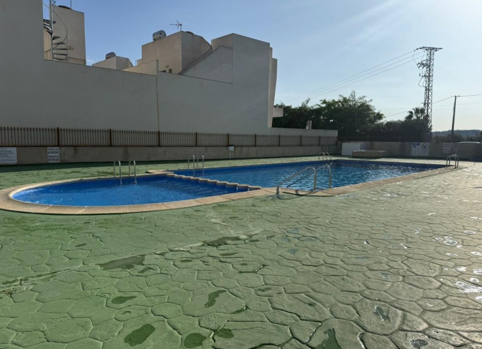 Herverkoop - Apartement Flat -
Daya Vieja