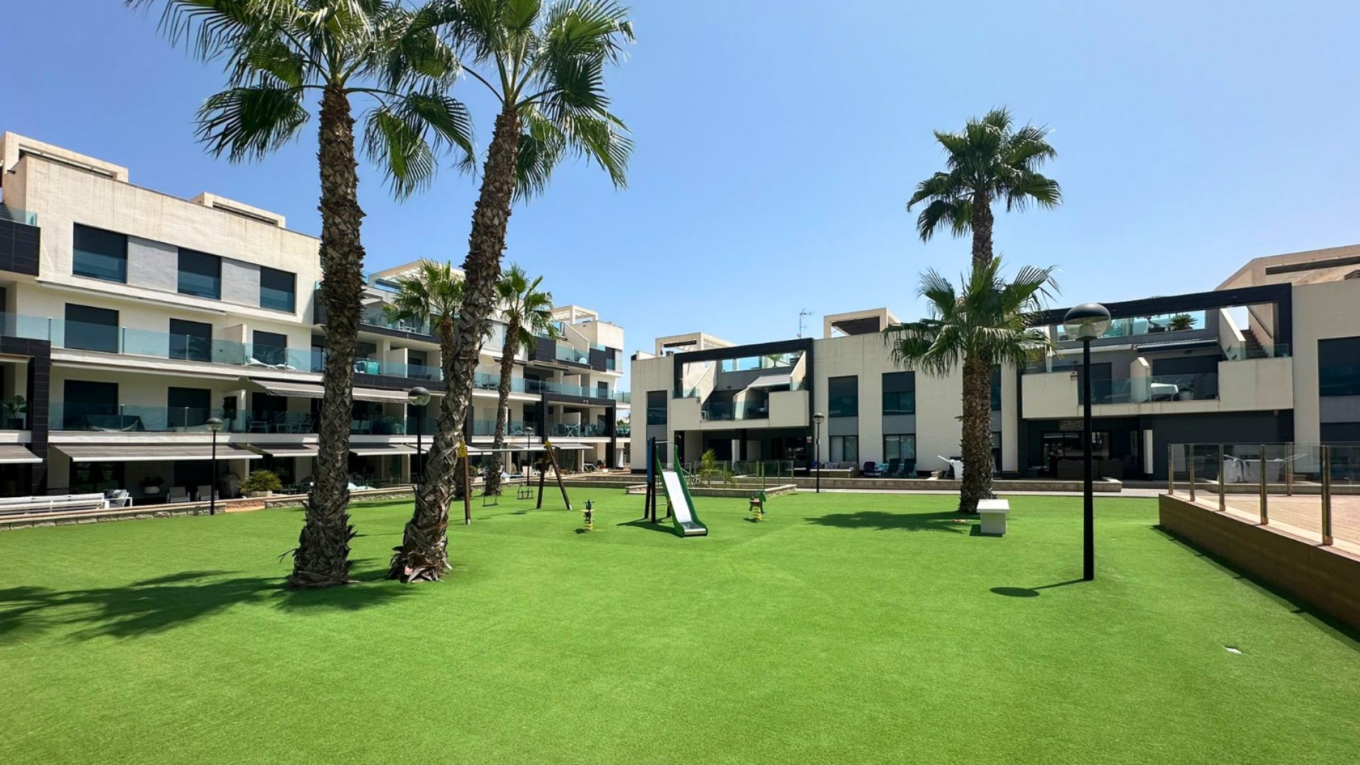 Herverkoop - Apartement Flat -
Guardamar del Segura - El Raso