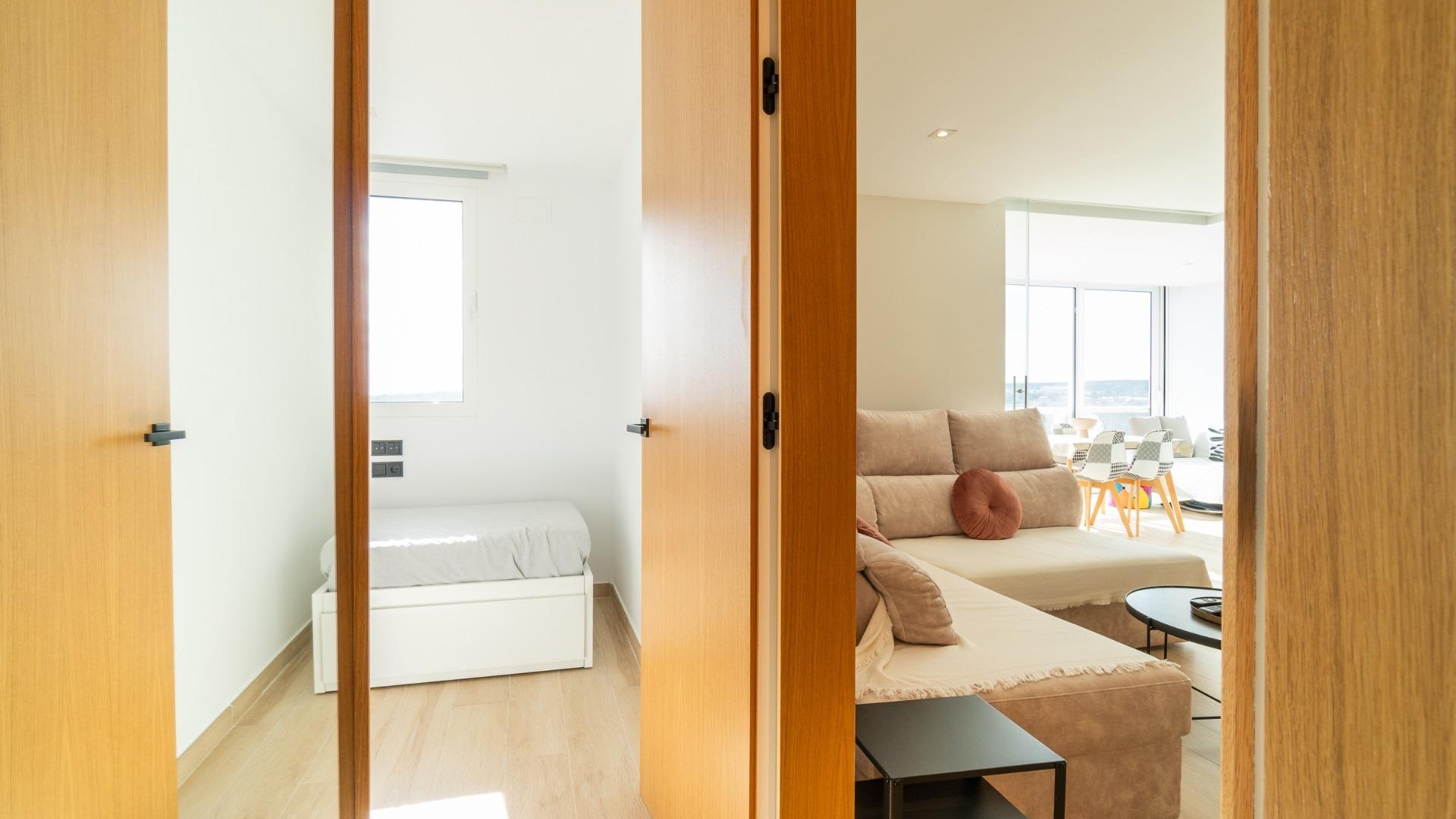 Herverkoop - Apartement Flat -
Guardamar del Segura - puerto deportivo