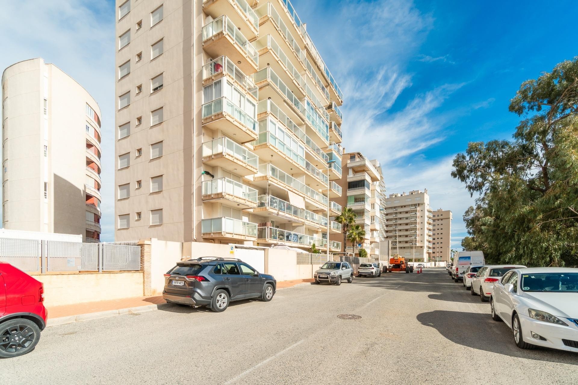 Herverkoop - Apartement Flat -
Guardamar del Segura - puerto deportivo