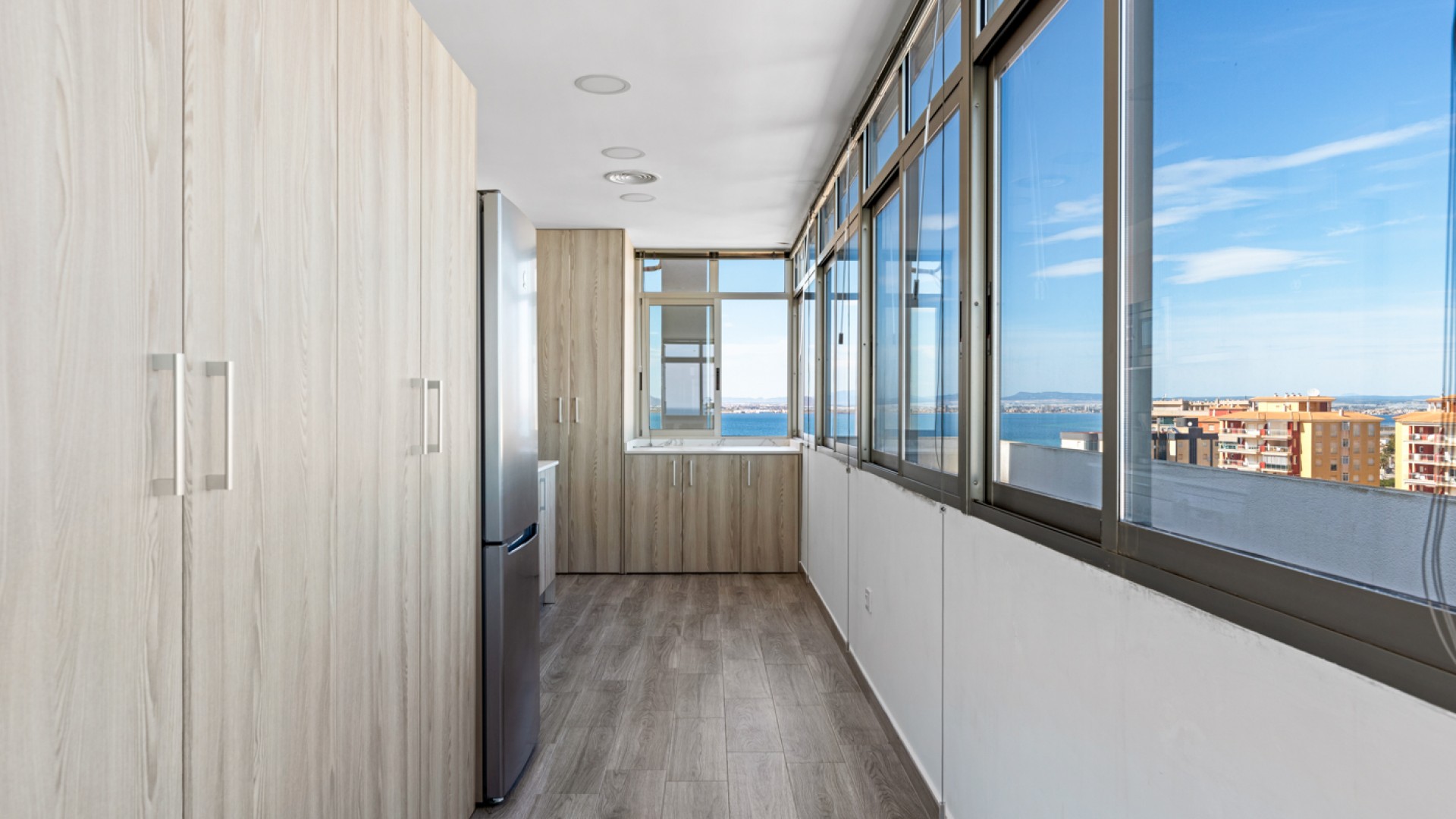 Herverkoop - Apartement Flat -
La Manga del Mar Menor - La Manga