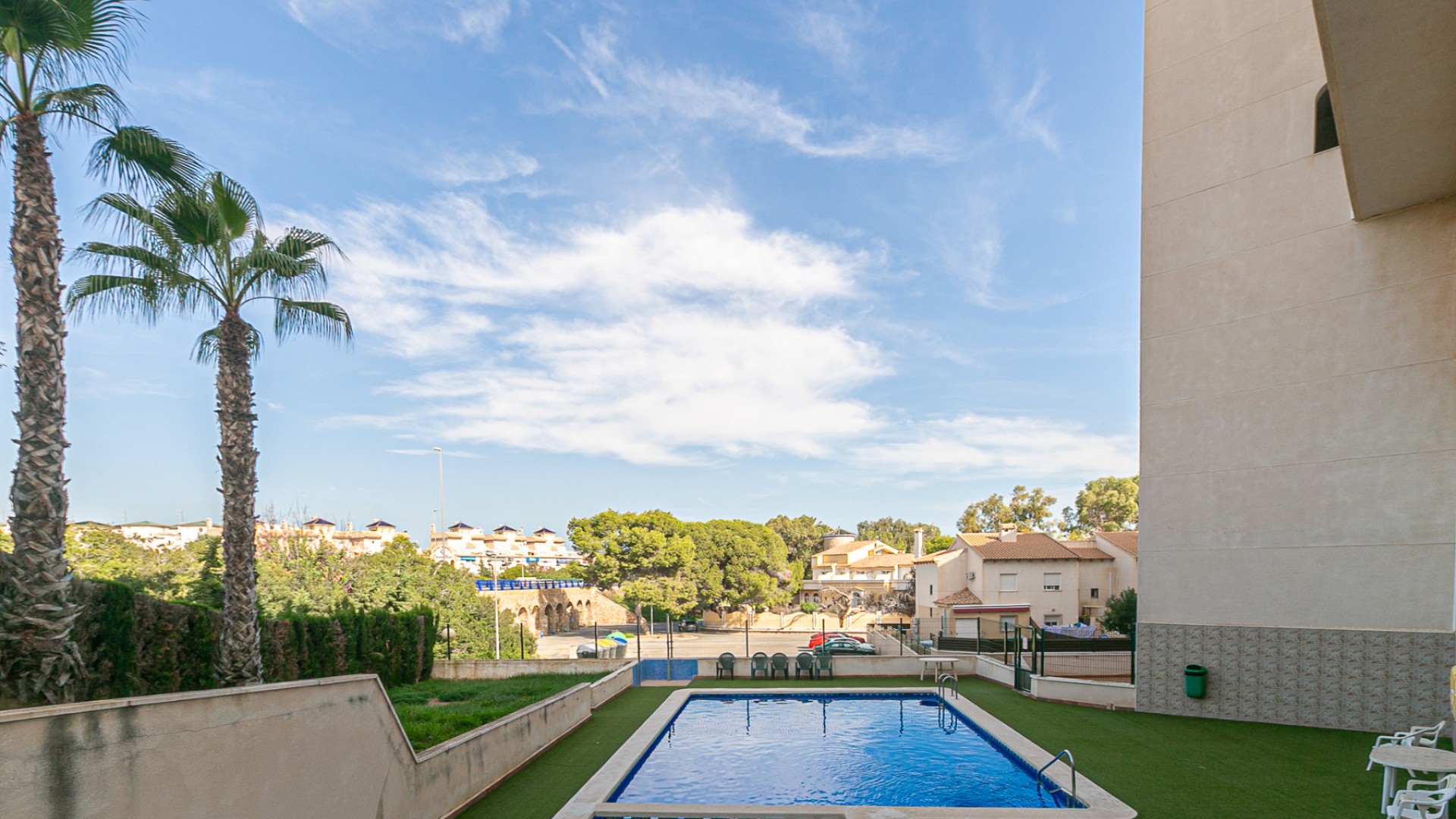 Herverkoop - Apartement Flat -
La Zenia - Beachside