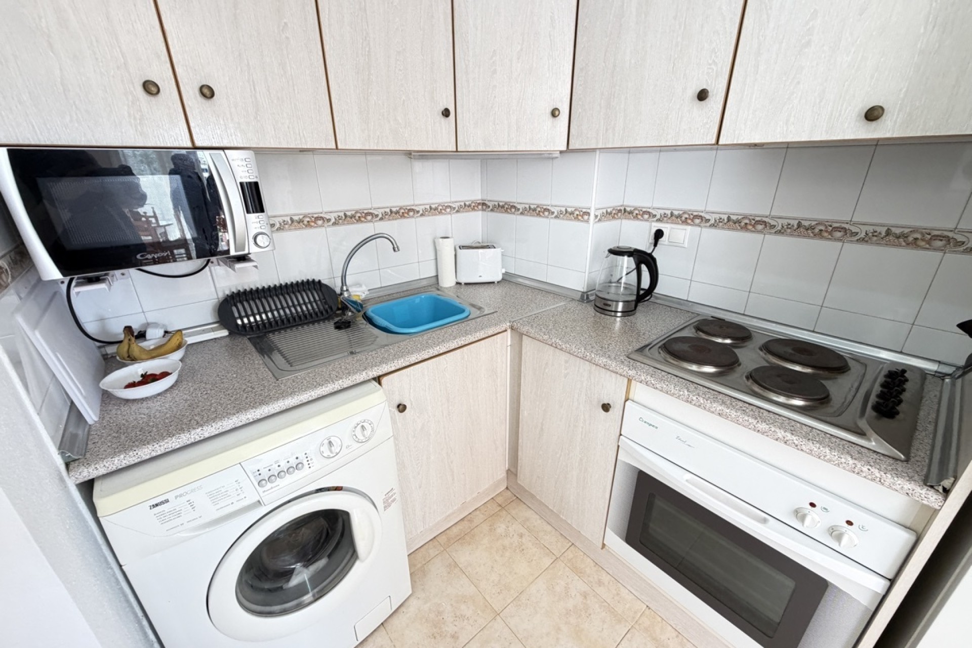 Herverkoop - Apartement Flat -
La Zenia