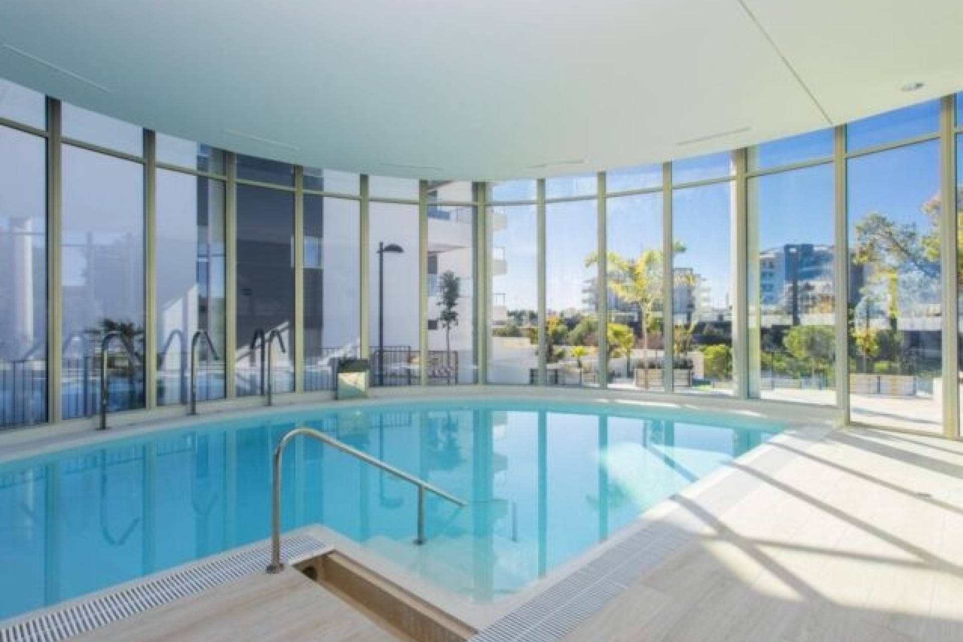 Herverkoop - Apartement Flat -
La Zenia