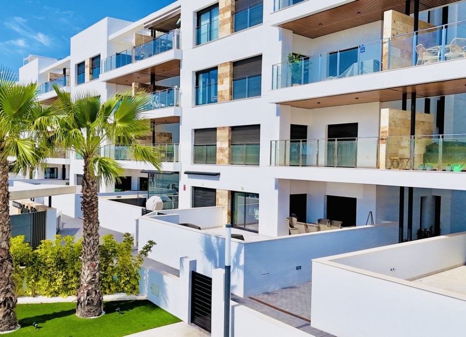 Herverkoop - Apartement Flat -
La Zenia