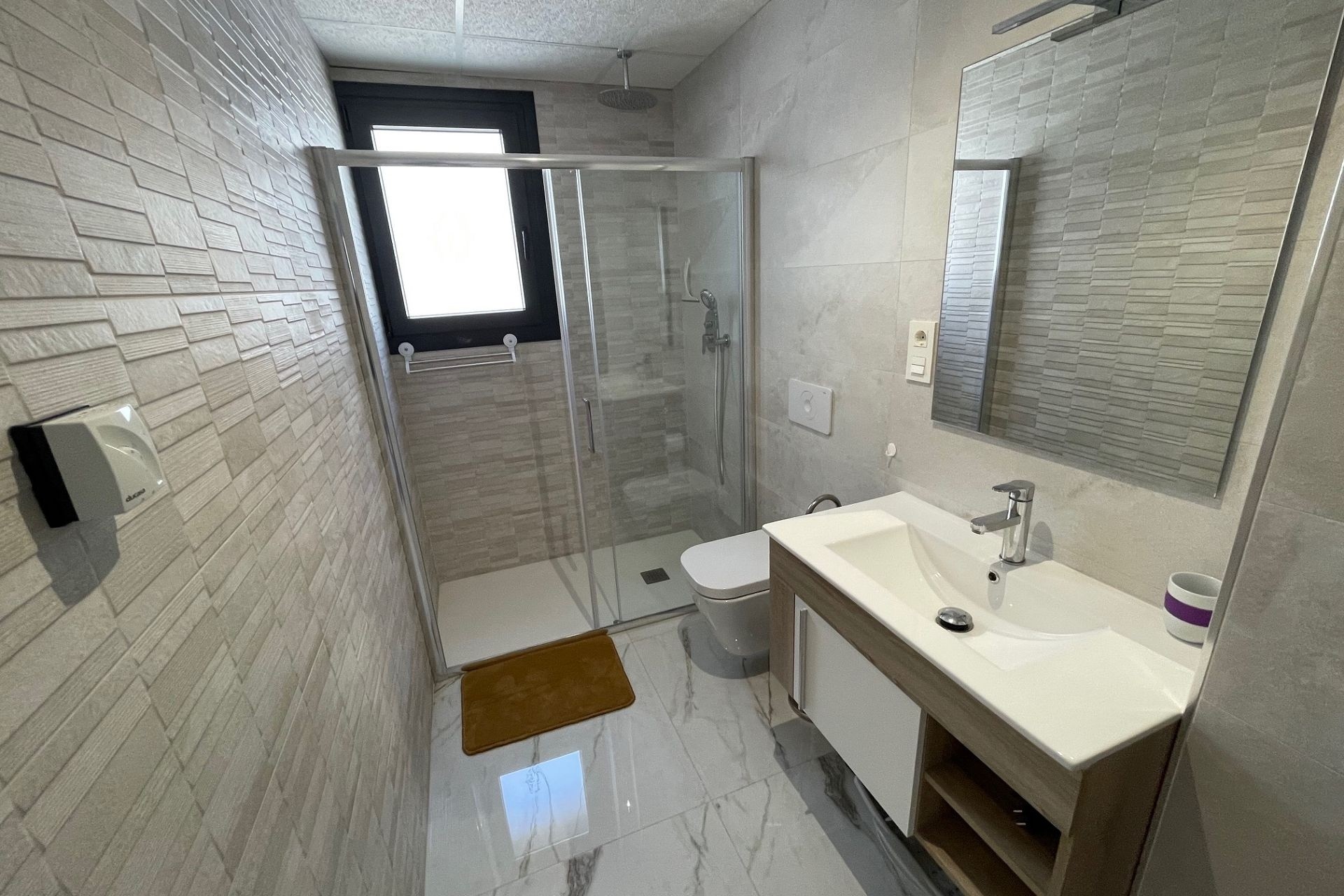 Herverkoop - Apartement Flat -
Los Altos