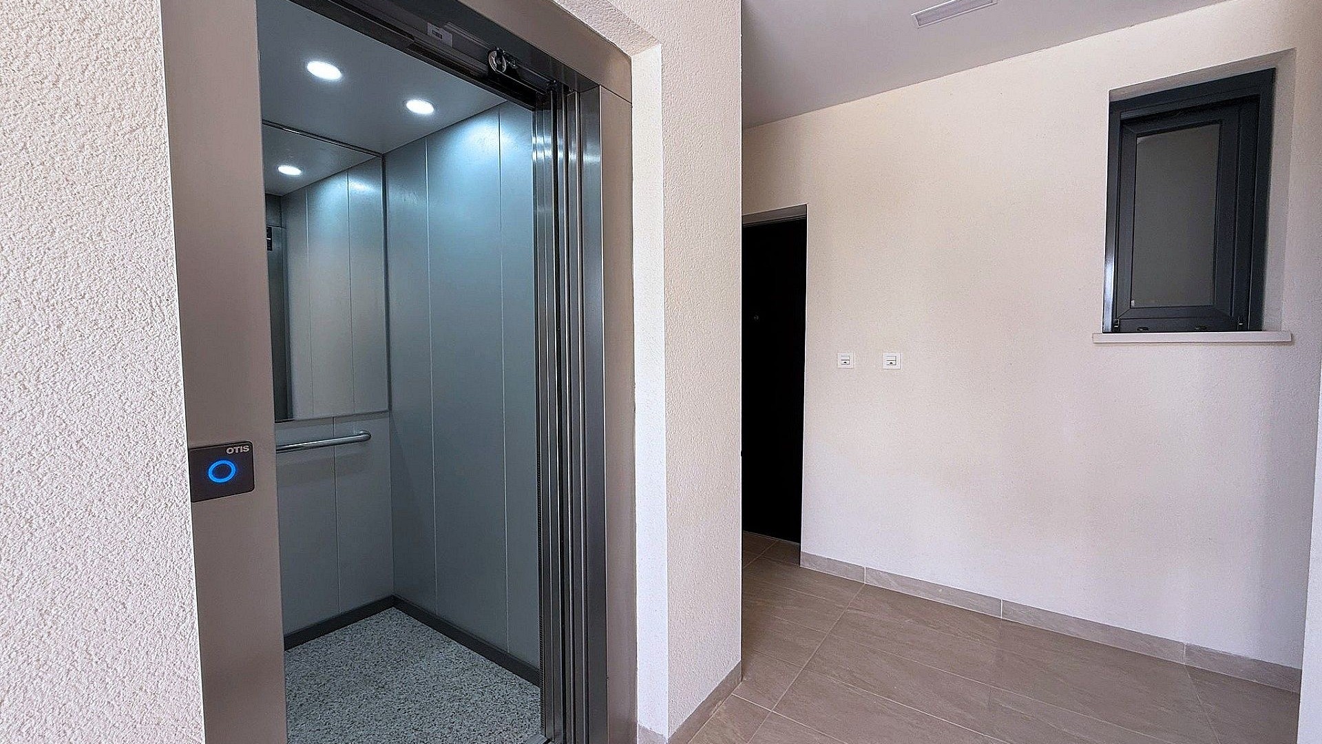 Herverkoop - Apartement Flat -
Los Altos