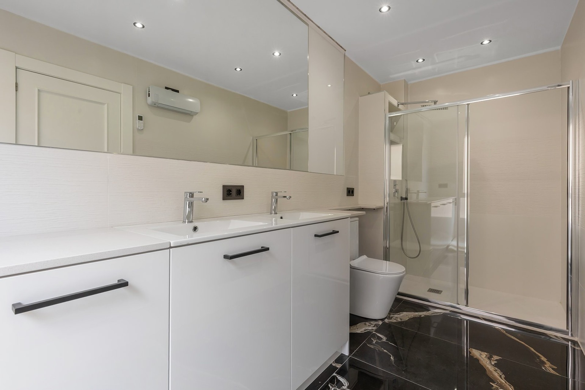 Herverkoop - Apartement Flat -
Los Montesinos