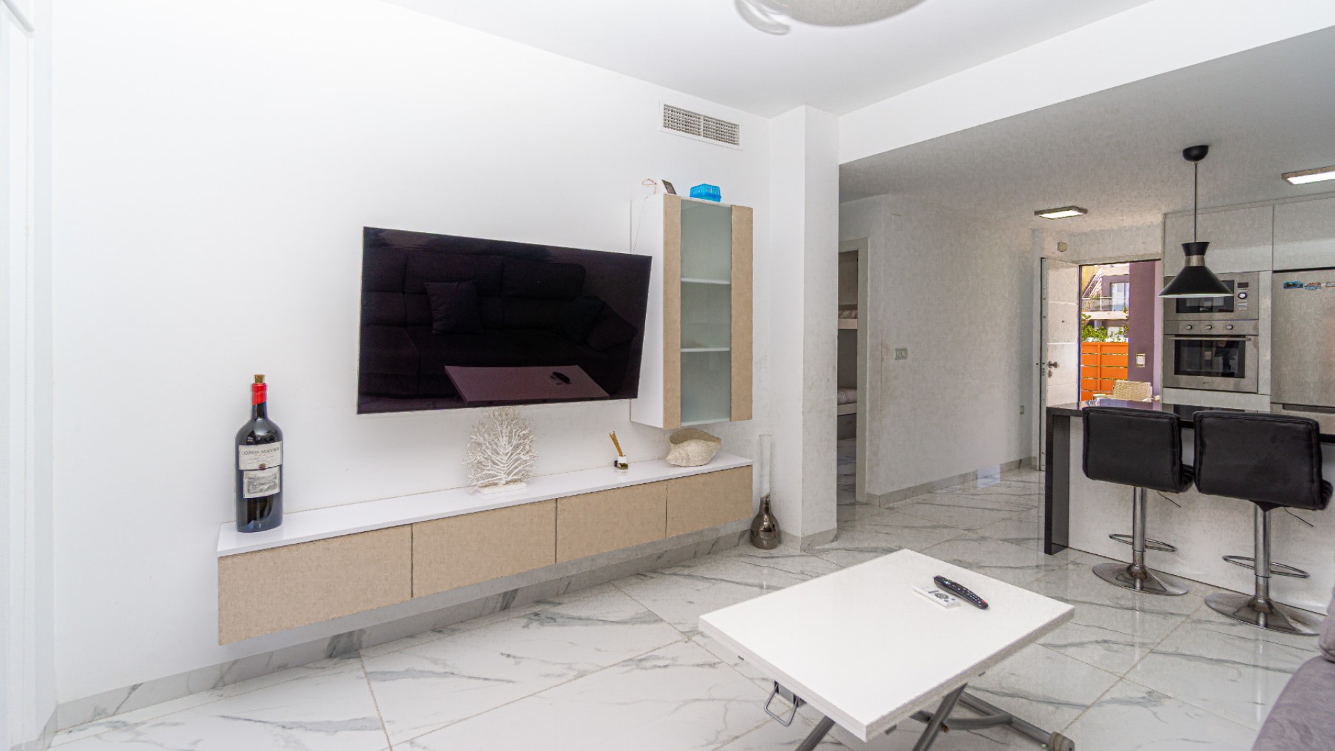 Herverkoop - Apartement Flat -
Mil Palmeras - Beach