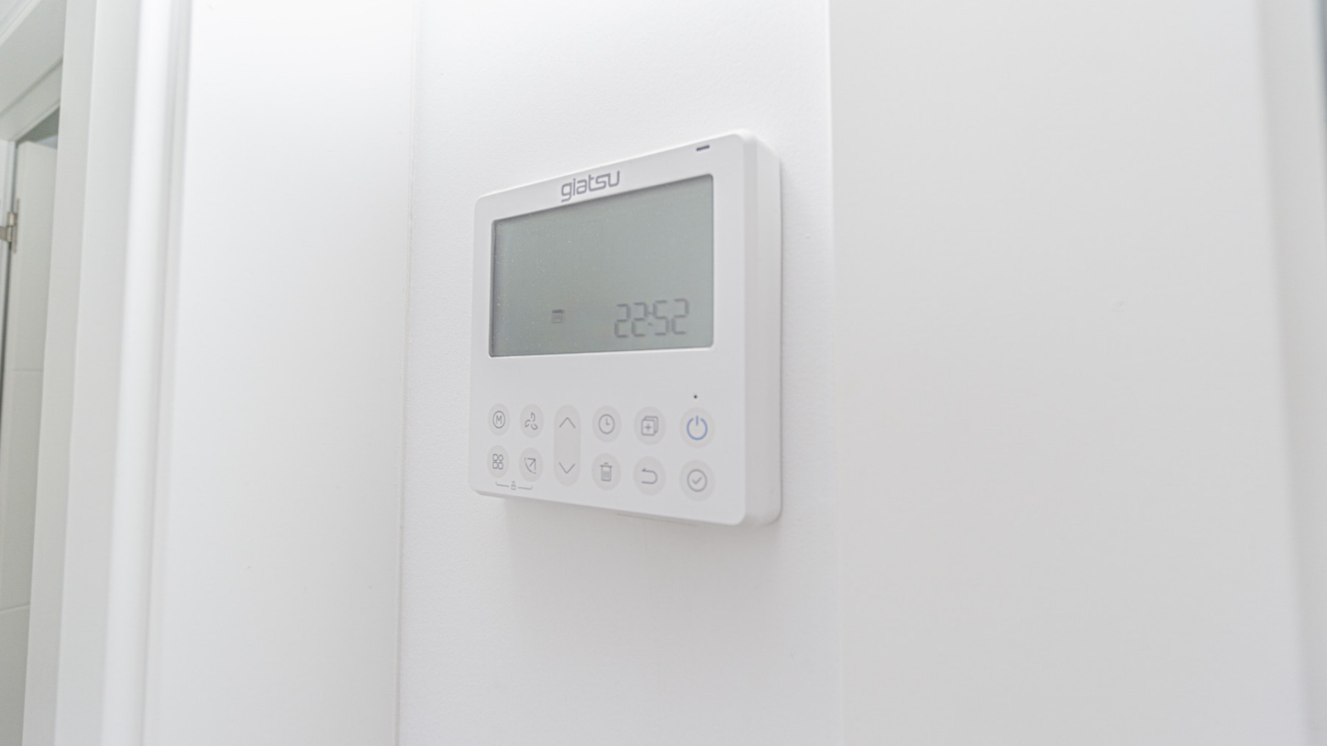 Herverkoop - Apartement Flat -
Mil Palmeras - Beach