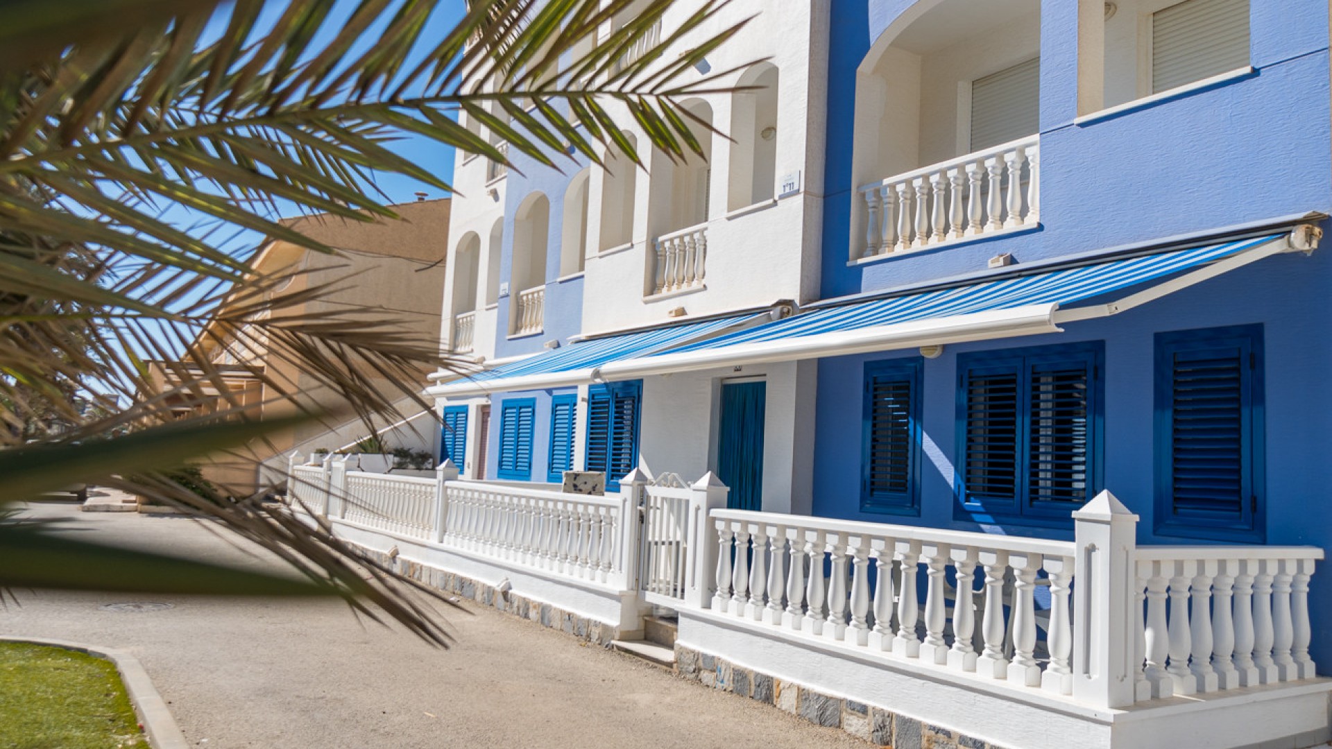 Herverkoop - Apartement Flat -
Mil Palmeras - Beach