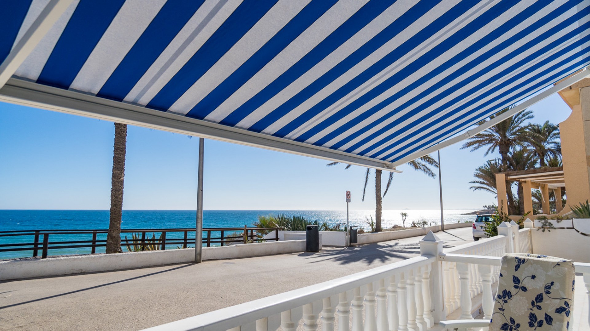 Herverkoop - Apartement Flat -
Mil Palmeras - Beach