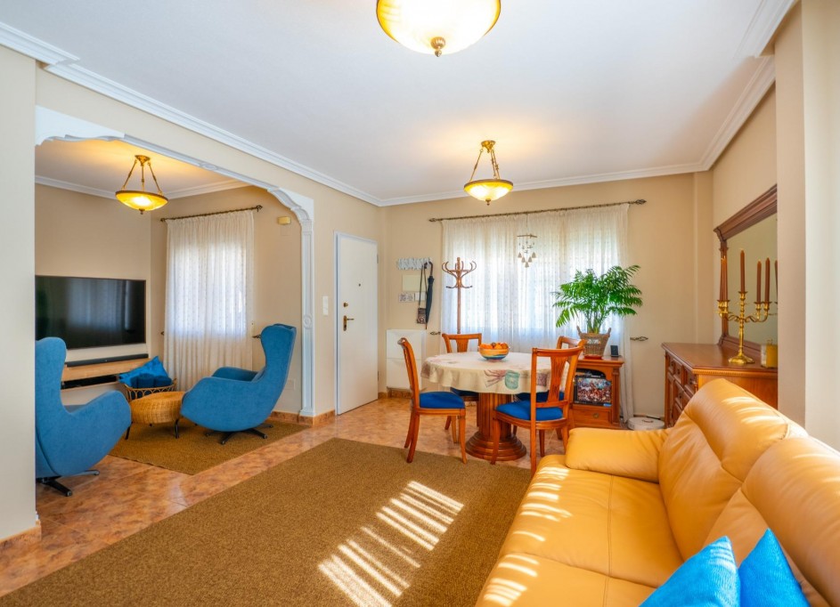 Herverkoop - Apartement Flat -
Orihuela Costa - La Regia