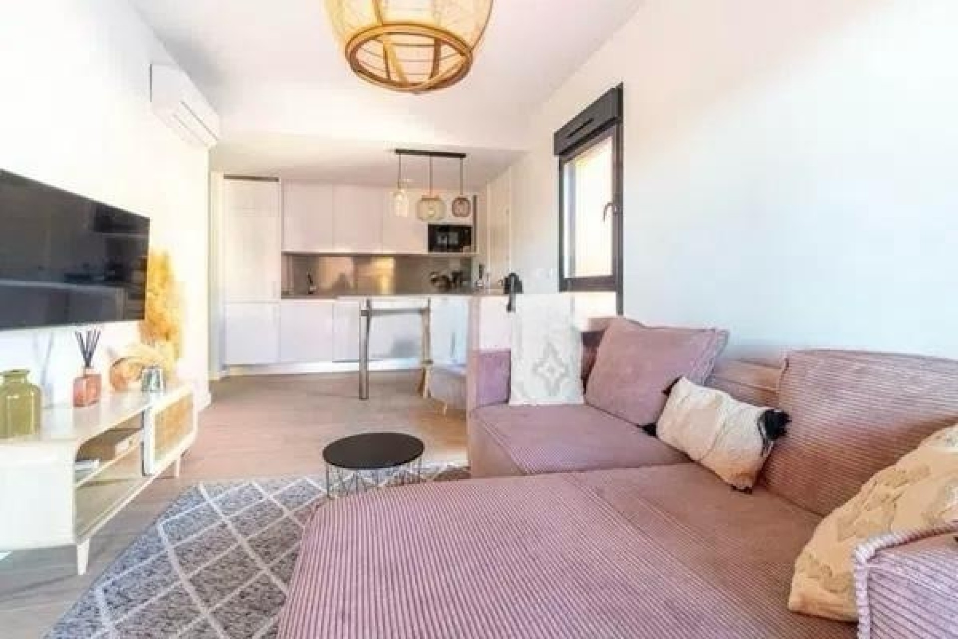 Herverkoop - Apartement Flat -
Orihuela Costa - Las Filipinas