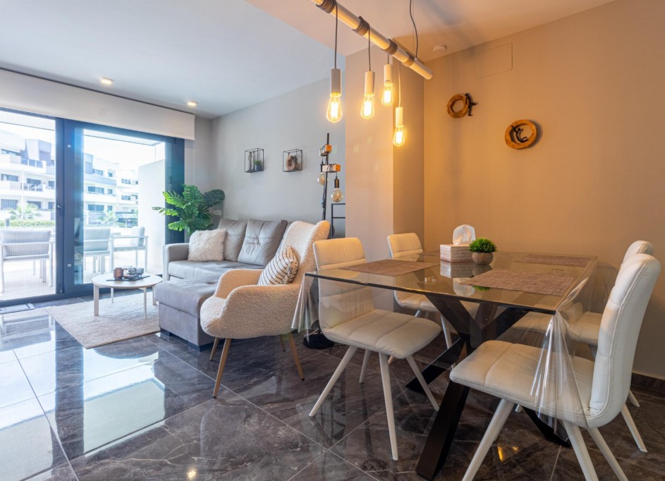 Herverkoop - Apartement Flat -
Orihuela Costa - Los Almendros-La Florida