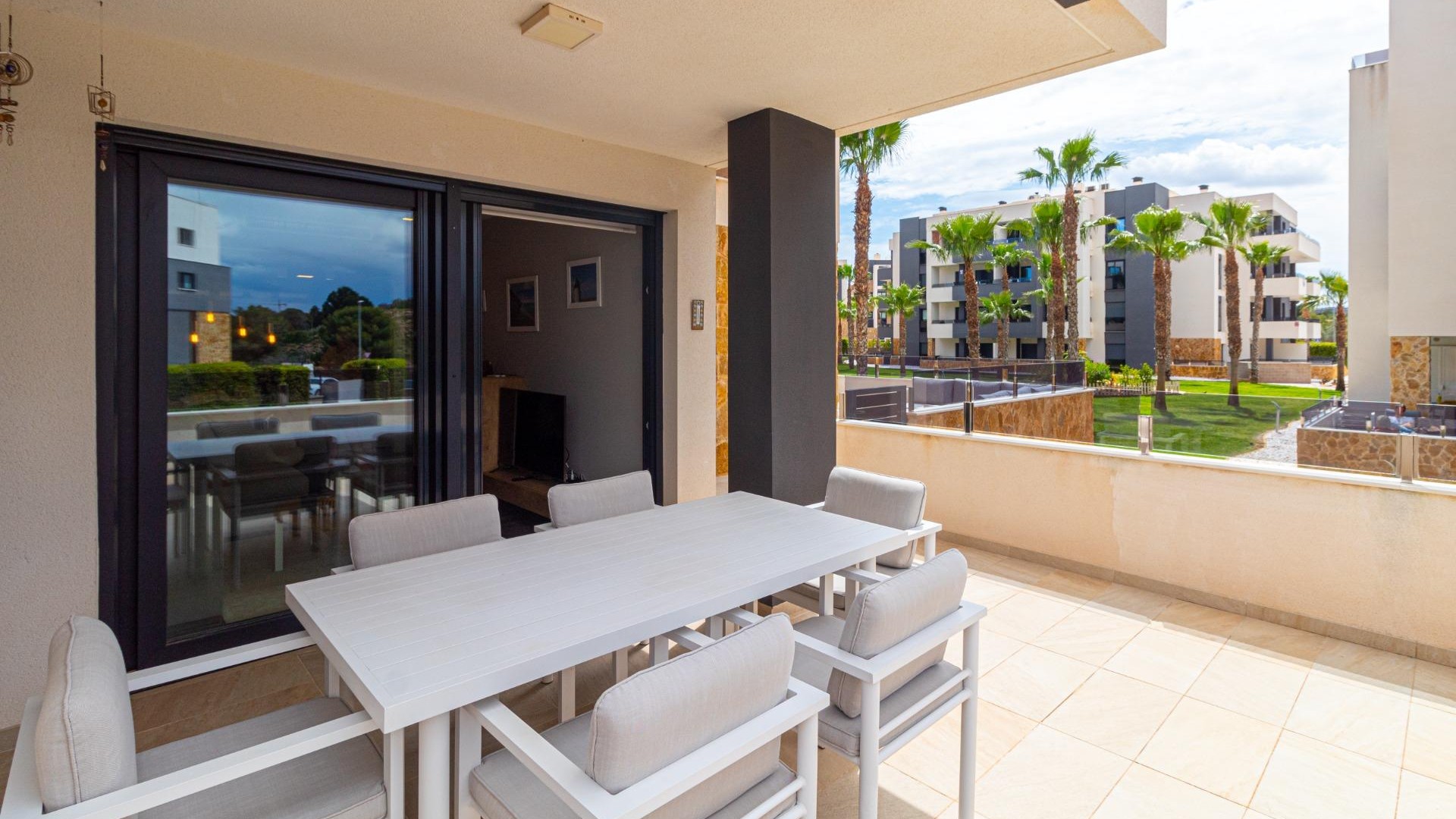 Herverkoop - Apartement Flat -
Orihuela Costa - Los Almendros-La Florida