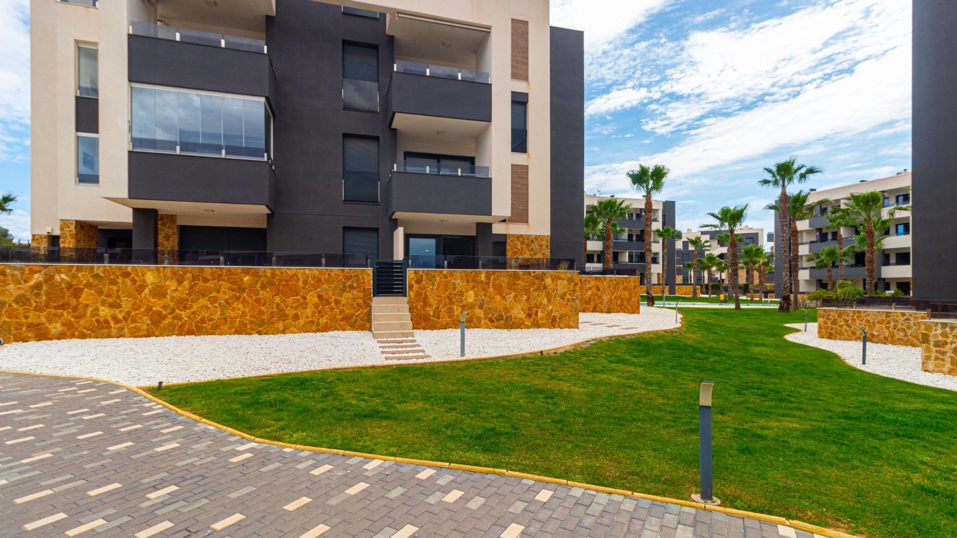 Herverkoop - Apartement Flat -
Orihuela Costa - Los Almendros-La Florida