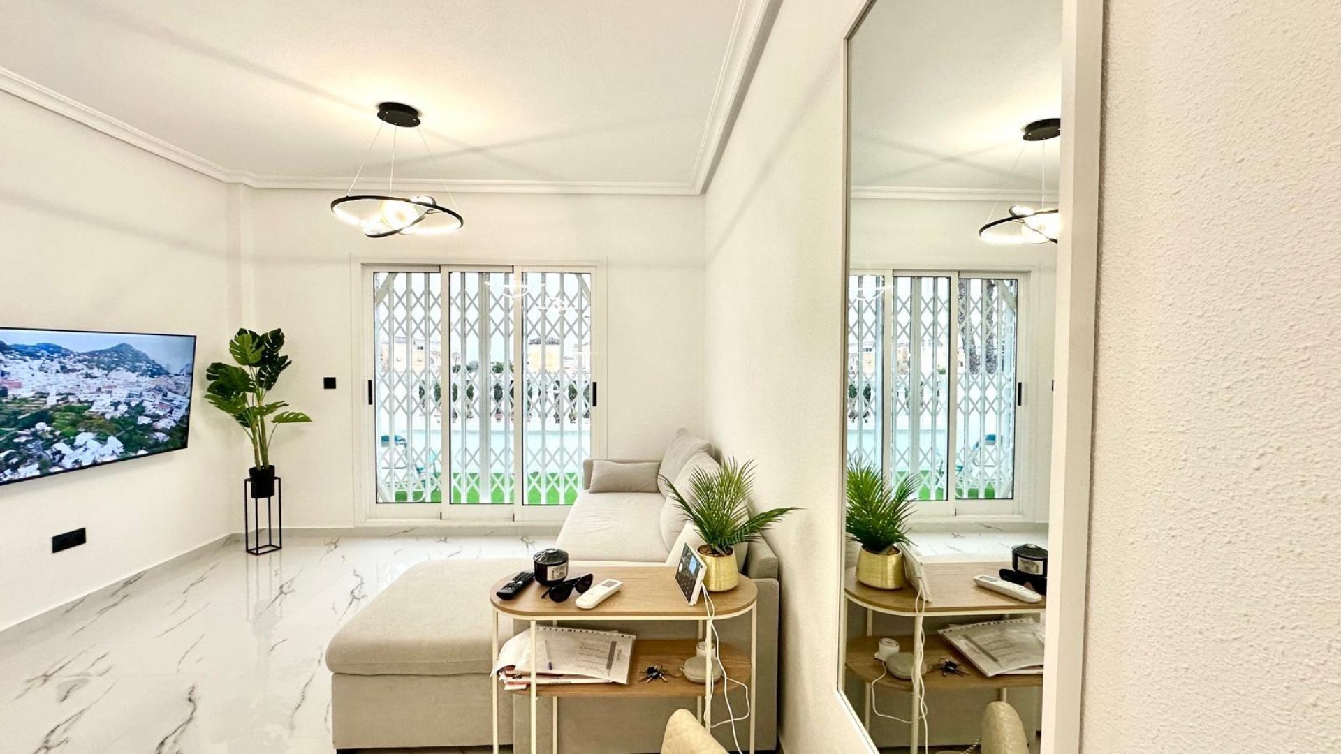 Herverkoop - Apartement Flat -
Orihuela Costa - Playa Flamenca Norte