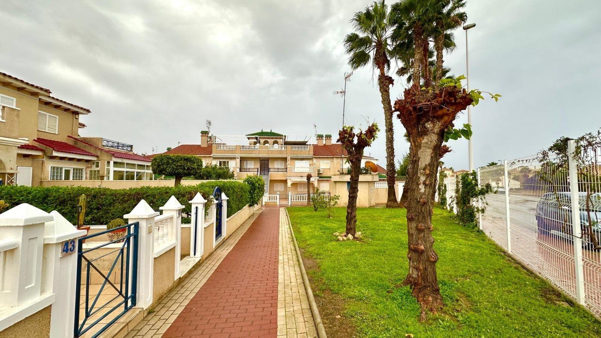 Herverkoop - Apartement Flat -
Orihuela Costa - Playa Flamenca Norte