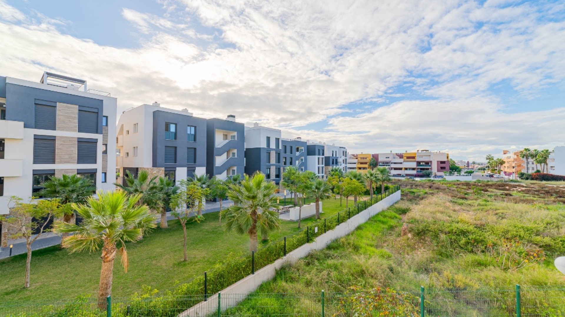 Herverkoop - Apartement Flat -
Orihuela Costa - Playa Flamenca