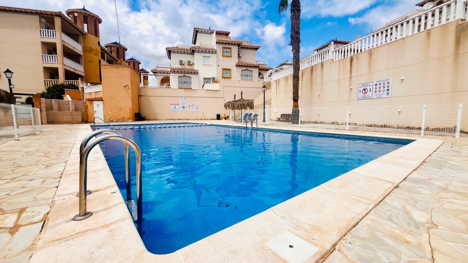 Herverkoop - Apartement Flat -
Orihuela Costa