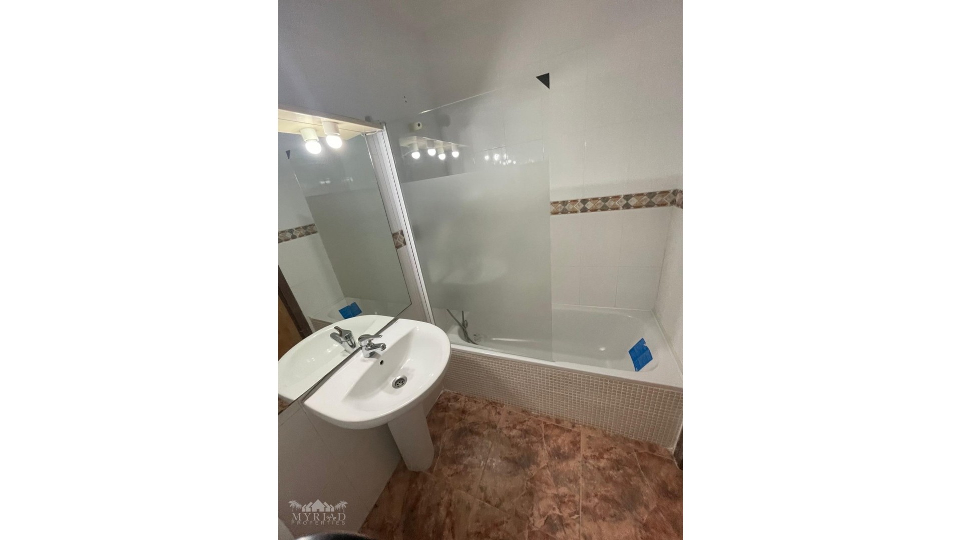 Herverkoop - Apartement Flat -
Pinoso - Pinoso Alicante