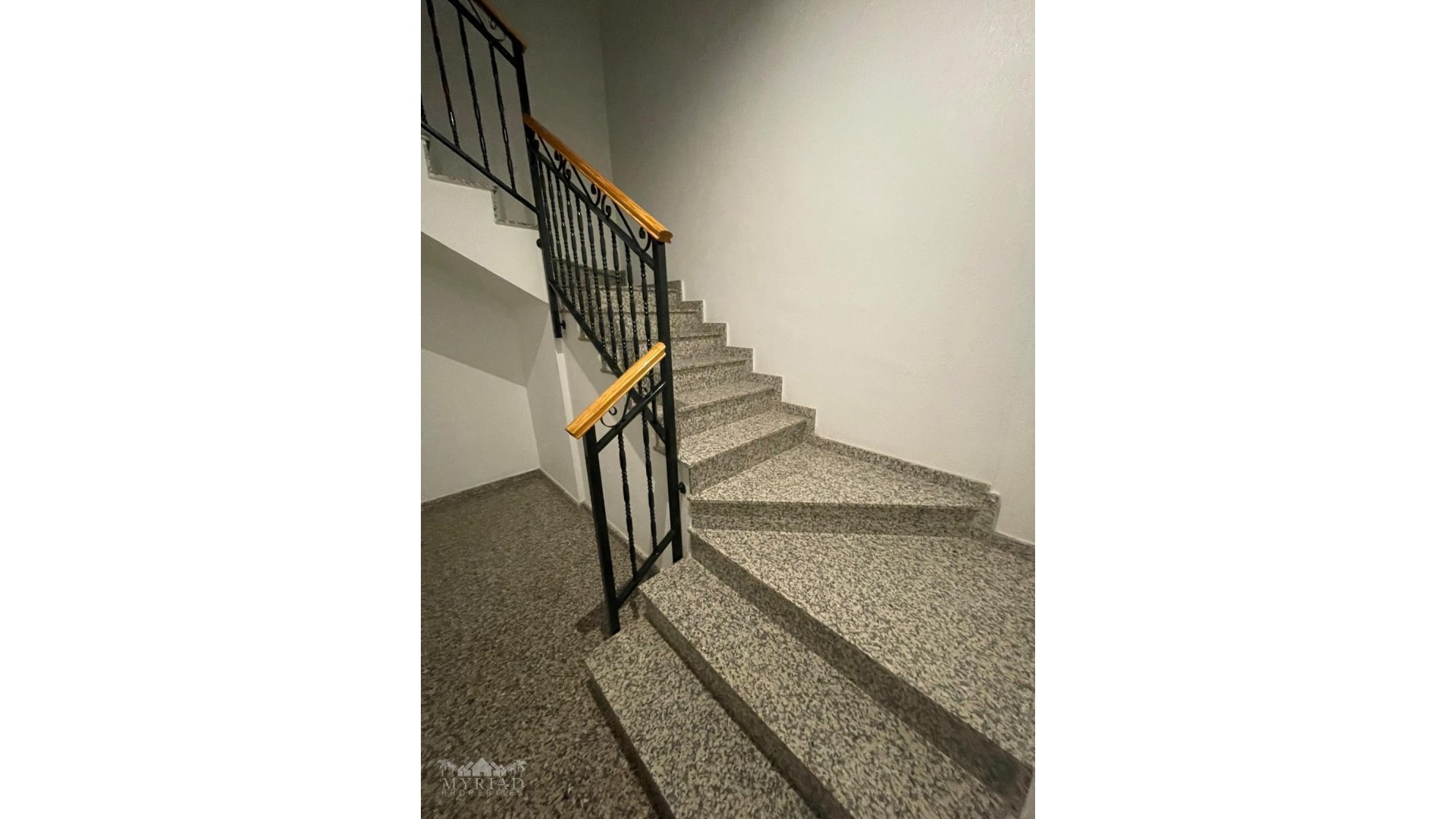 Herverkoop - Apartement Flat -
Pinoso - Pinoso Alicante