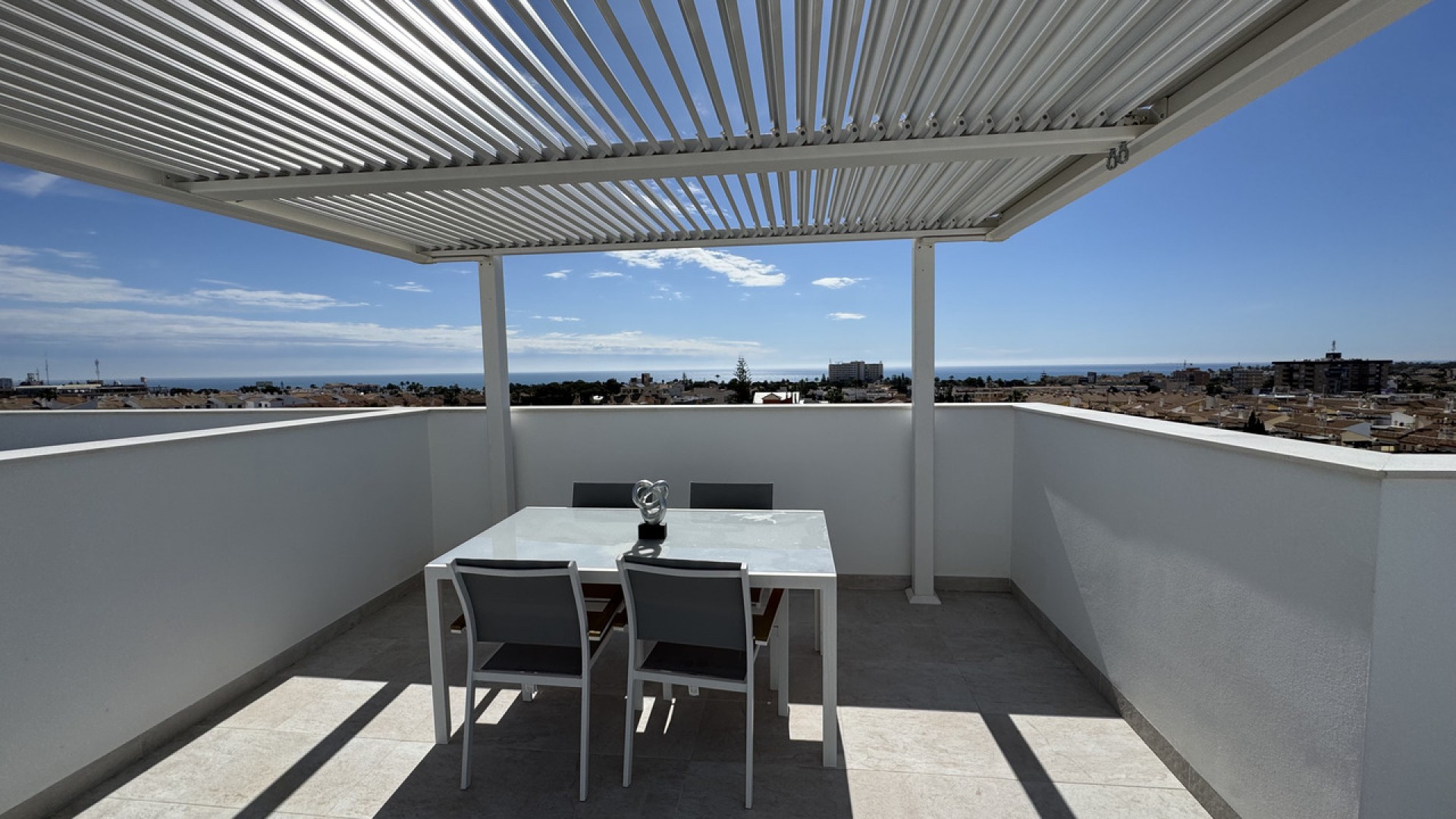 Herverkoop - Apartement Flat -
Playa Flamenca