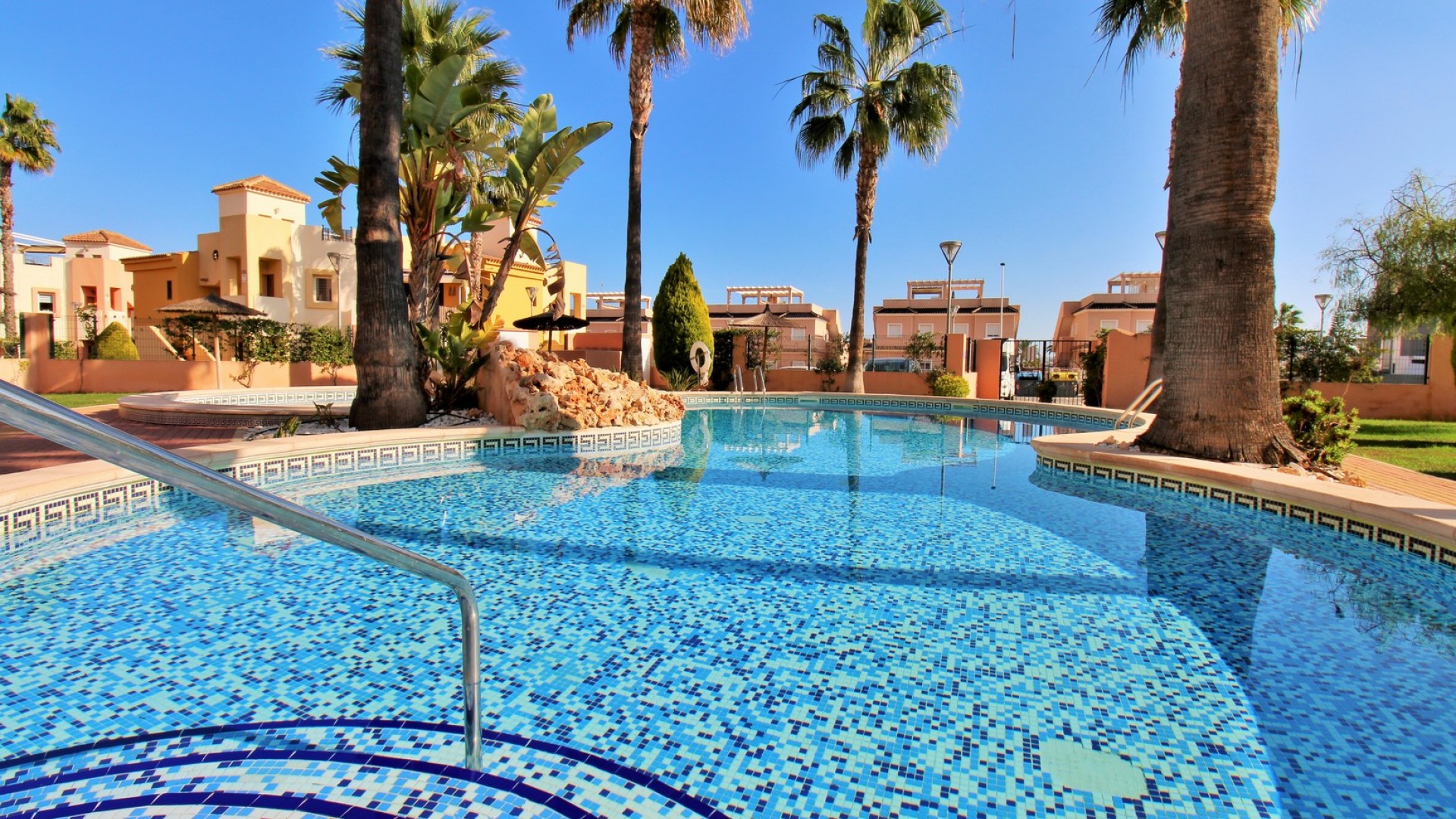 Herverkoop - Apartement Flat -
Punta Prima