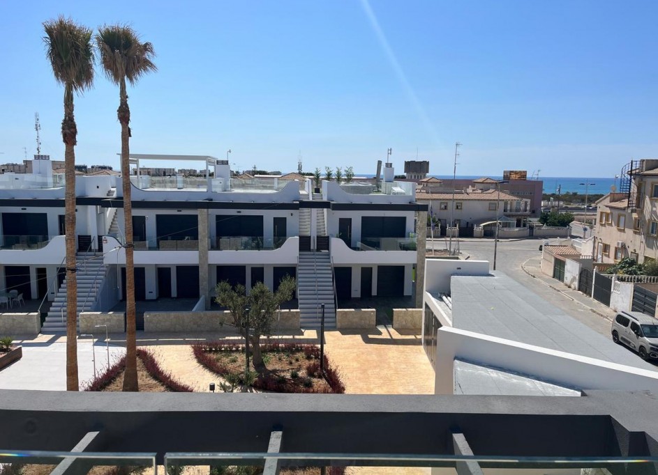 Herverkoop - Apartement Flat -
Punta Prima