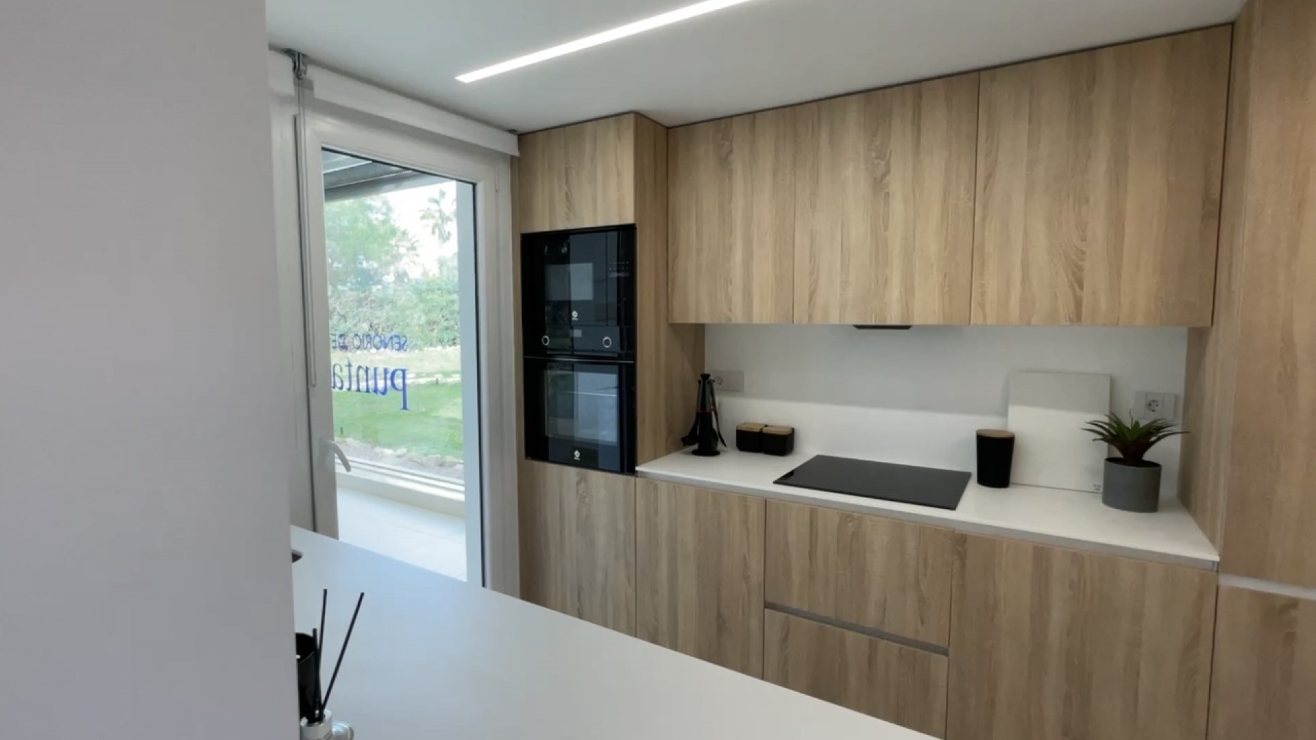 Herverkoop - Apartement Flat -
Punta Prima