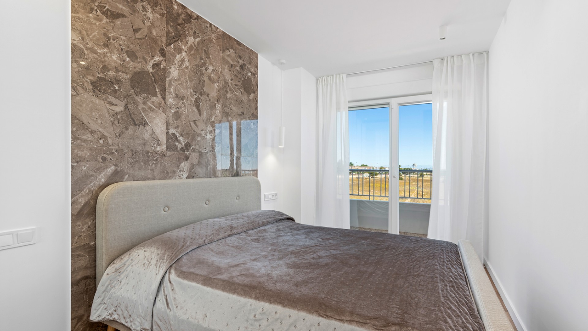 Herverkoop - Apartement Flat -
Punta Prima