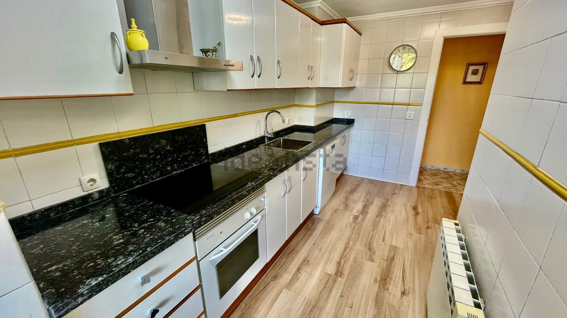 Herverkoop - Apartement Flat -
San Juan de Alicante - SAN JUAN