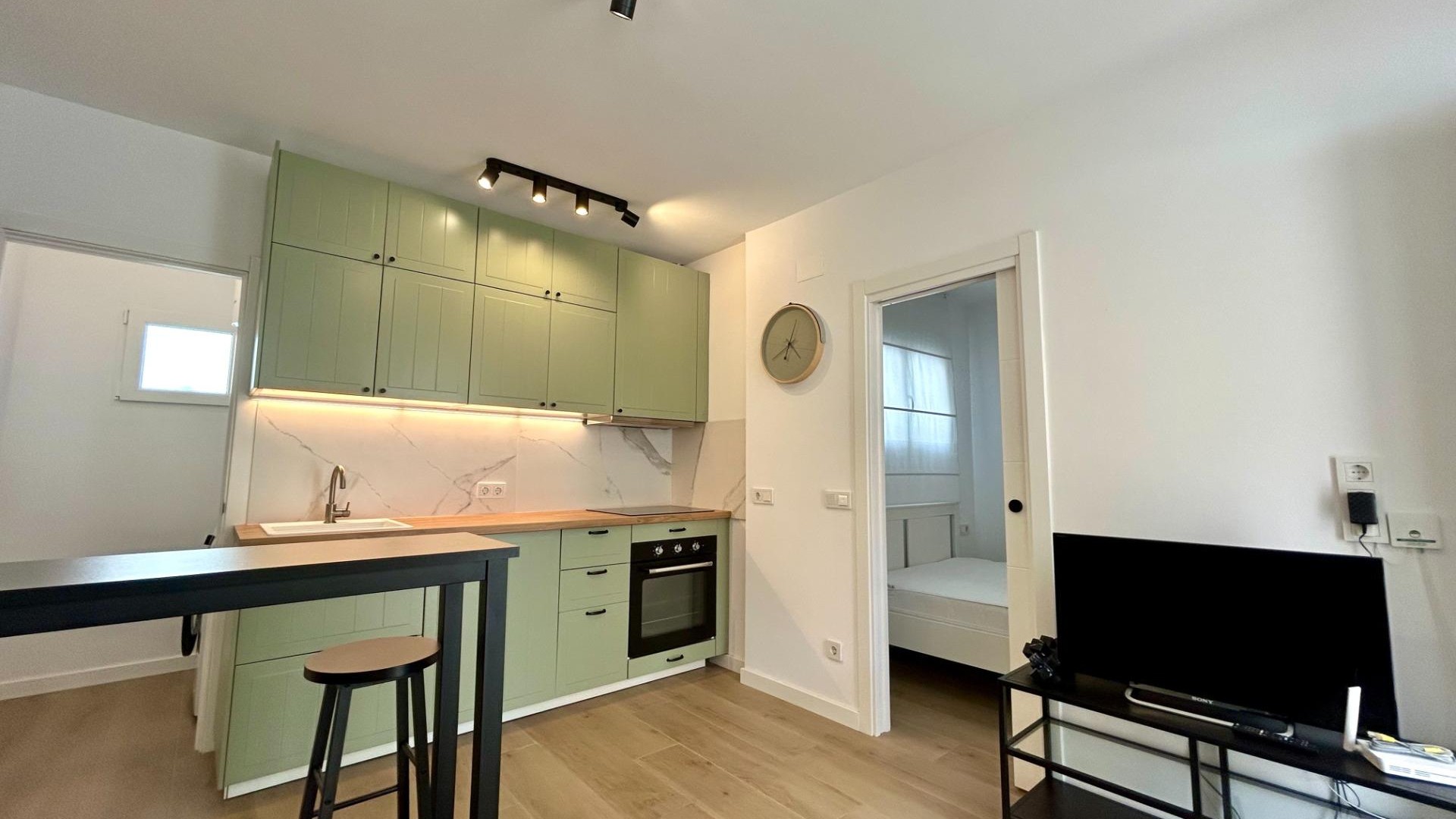 Herverkoop - Apartement Flat -
San Miguel de Salinas - Las filipinas