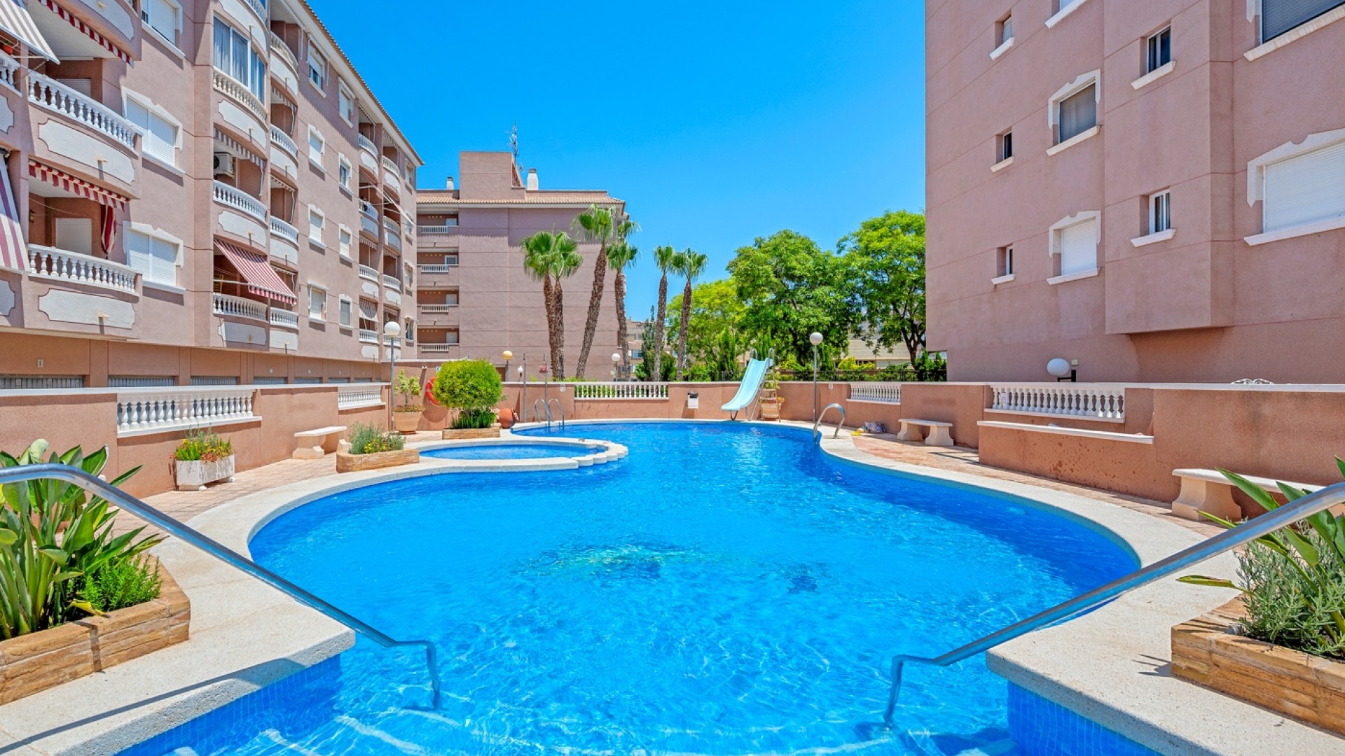 Herverkoop - Apartement Flat -
Santa Pola