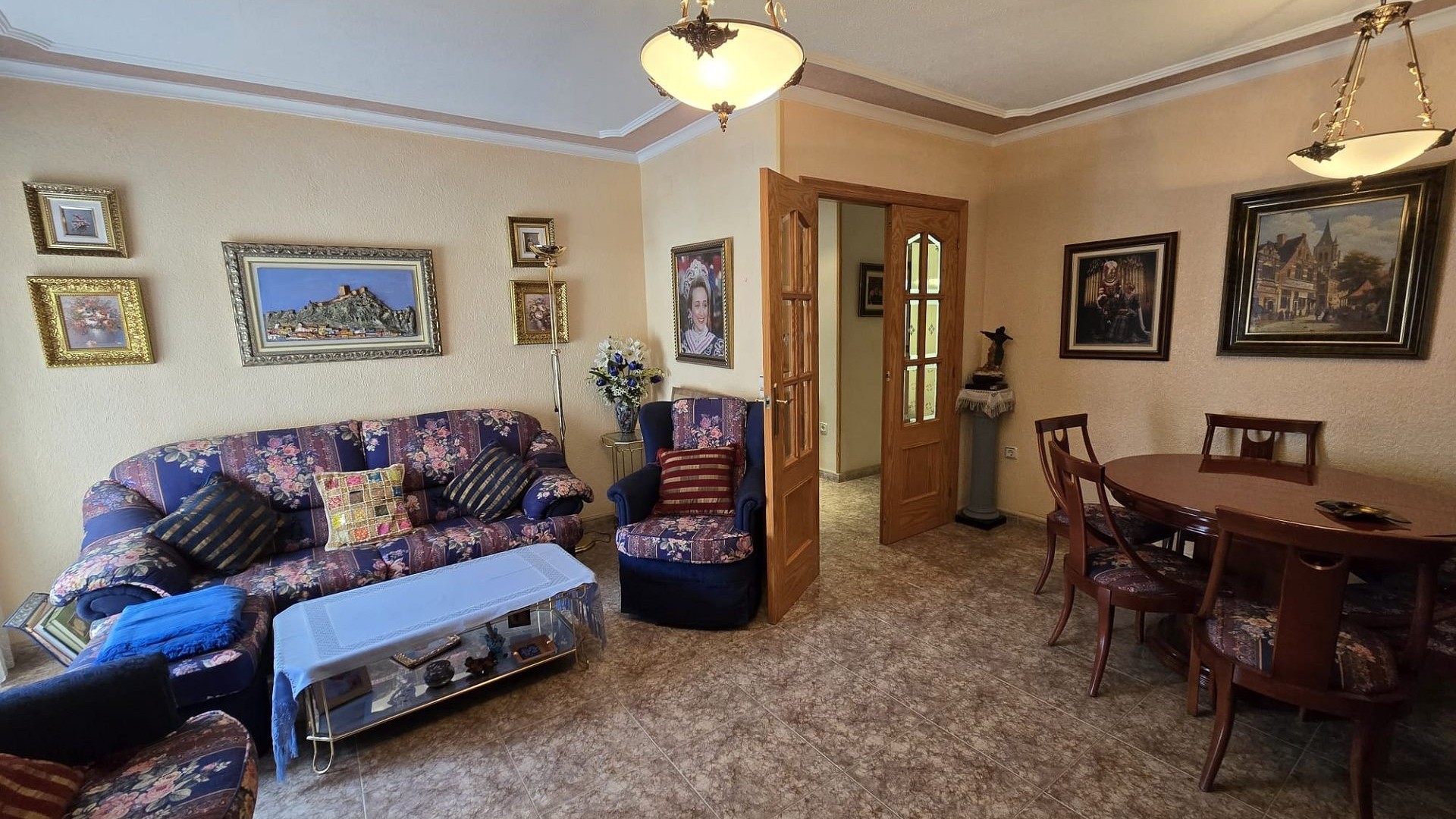 Herverkoop - Apartement Flat -
SAX