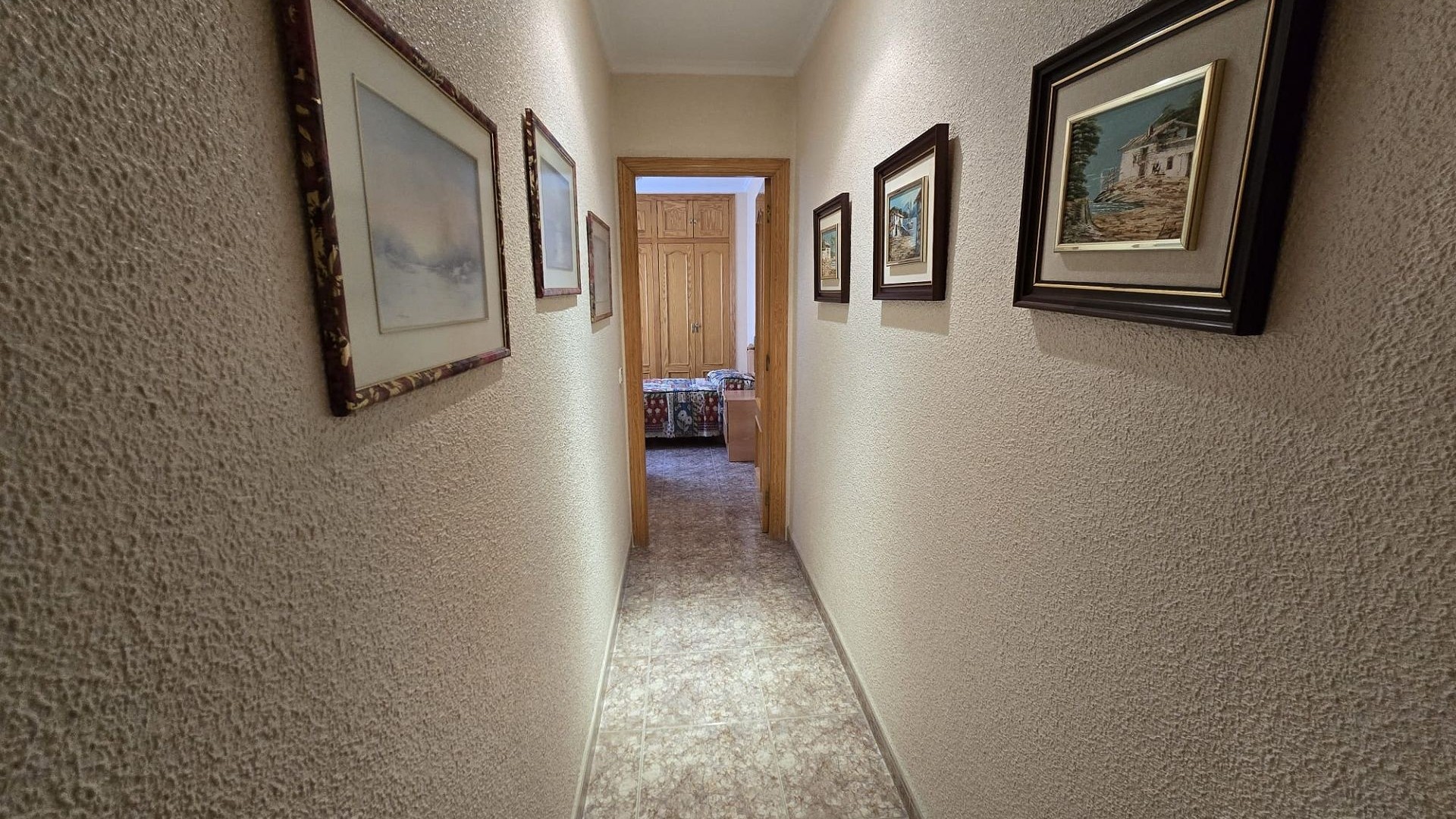 Herverkoop - Apartement Flat -
SAX