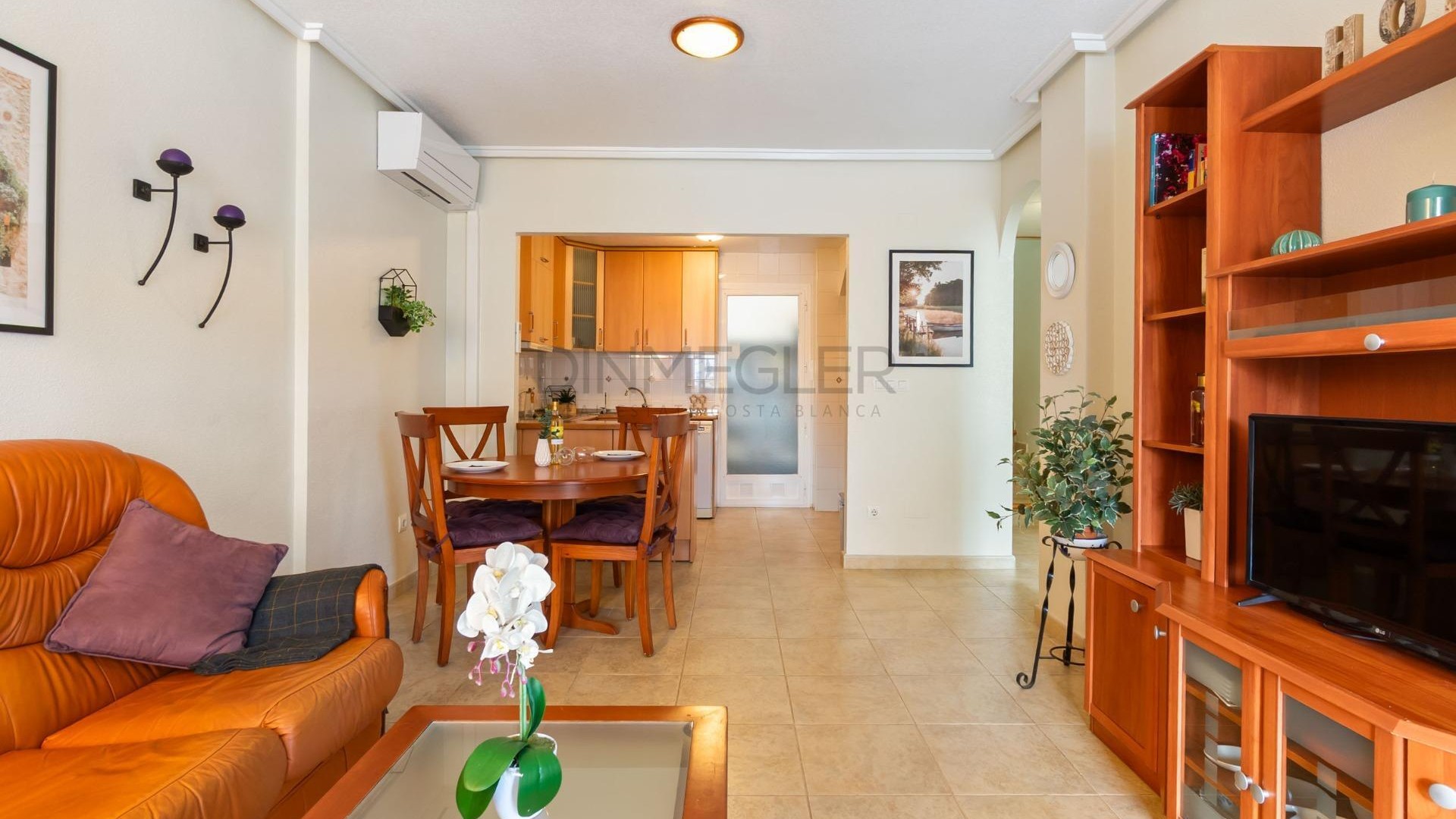 Herverkoop - Apartement Flat -
Torrevieja - Aguas Nuevas