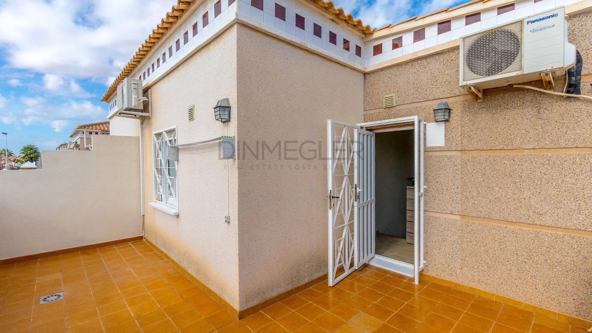 Herverkoop - Apartement Flat -
Torrevieja - Aguas Nuevas